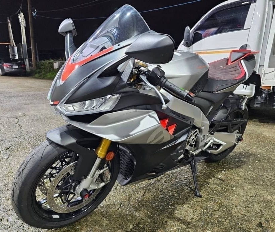 Kit di carenatura iniezione di Aprilia RSV4 1100 2022-2024 Bodywork di plastica