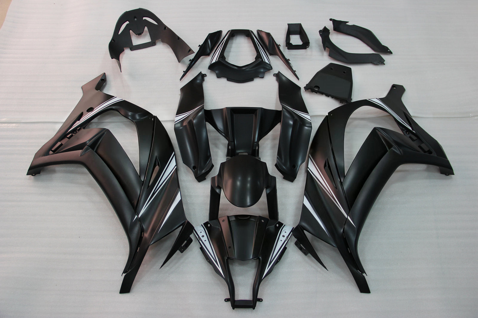 Amotopart pour Ninja ZX10R 2011-2015 carénage de carrosserie noir ensemble de plastiques moulés par Injection ABS 11 # générique