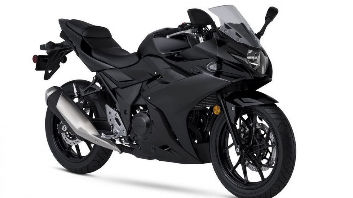 Amotopart Suzuki GSX250R 2017-2020 ABS muovinen korin suojasarja