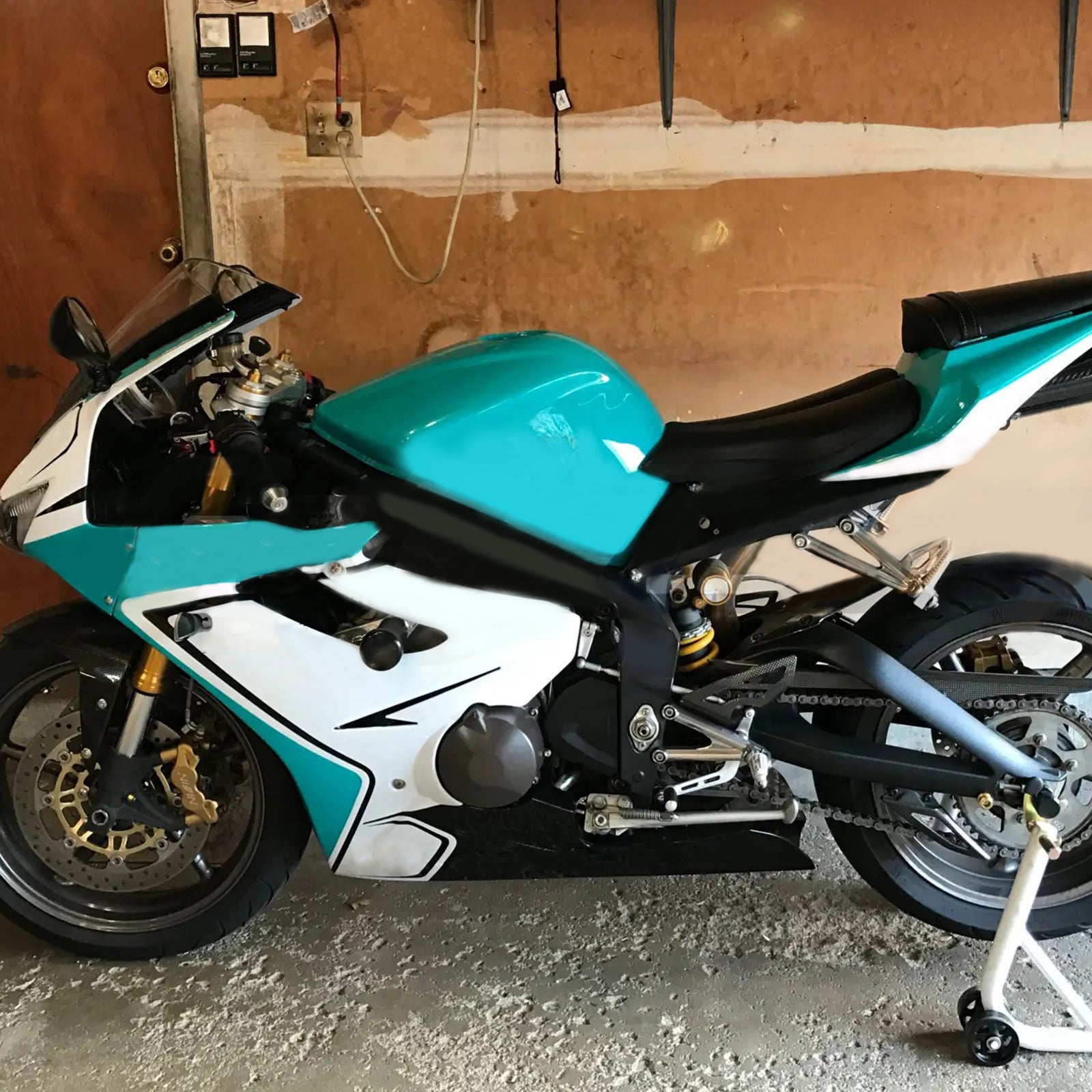 Amotopart Triumph Daytona 675 2006-2008 Zestaw owiewek plastikowych ABS