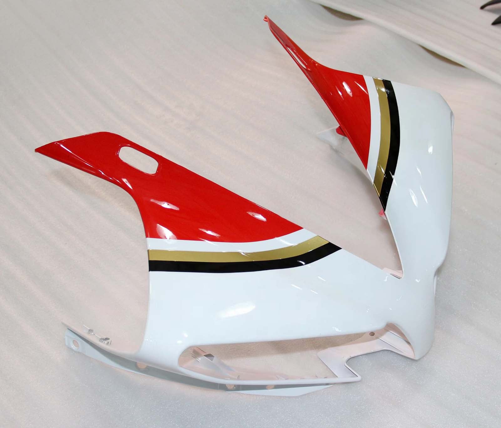 Plastikowe owiewki Amotopart 2012-2014 Yamaha YZF R1 Czerwone Białe Lucky Strike Generic