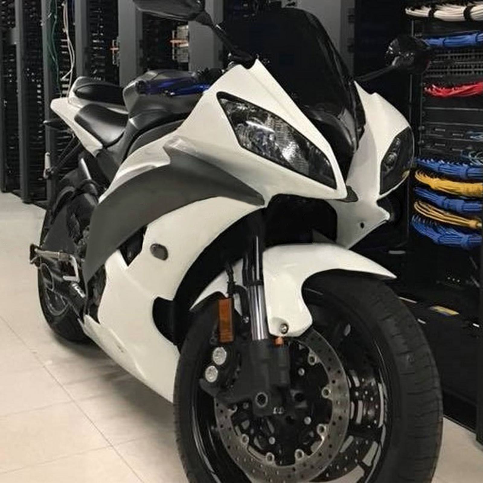 Zestaw owiewek Amotopart do Yamaha YZF 600 R6 2008-2016 ogólny
