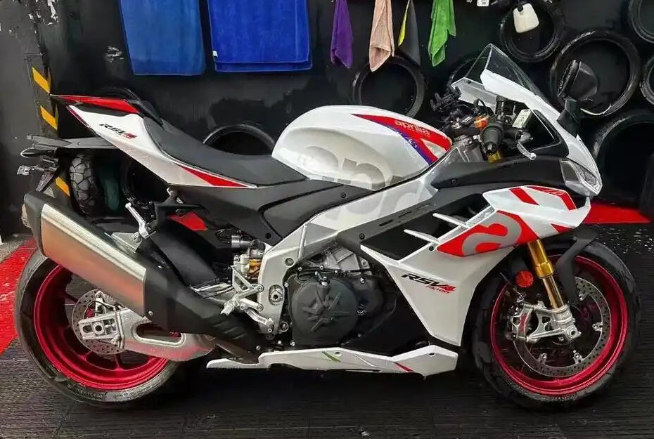 Kit de carénage d'injection Aprilia RSV4 1100 2022-2024 Carrosserie Plastique