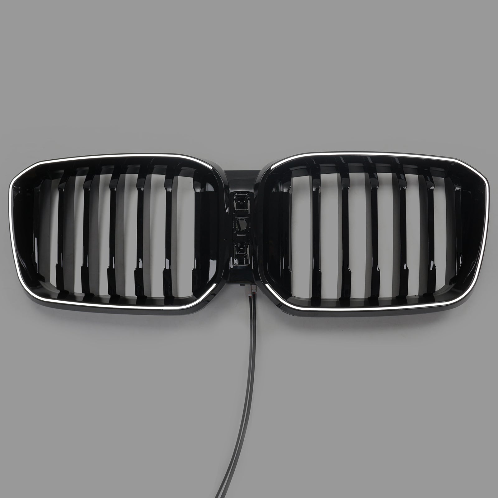 Bright Black Bumper-rooster met gat met gat voor camera voor BMW X3 G01 X4 G02 2022-2025