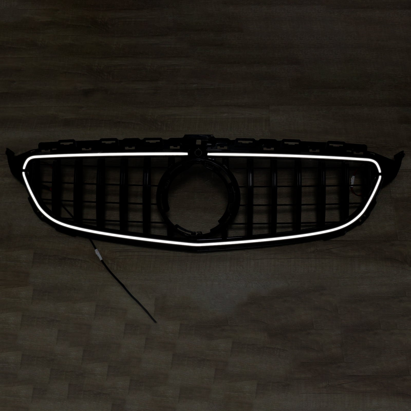 Griglia paraurti anteriore a LED nera per Mercedes W205 C250 C300 2015-2021