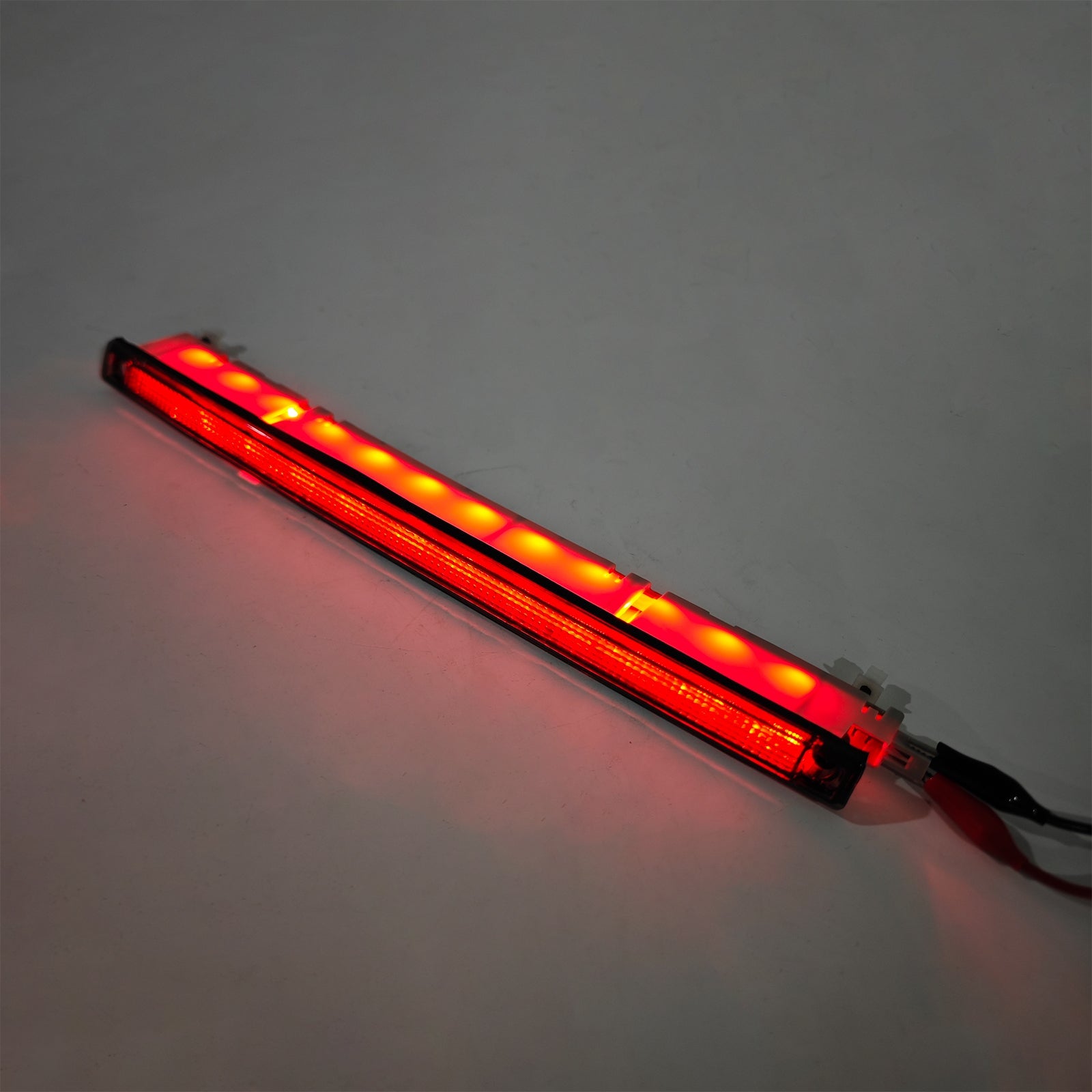 Trzeci wysoki poziom wysokiego poziomu dla Audi A6 S6 C5 przed 1998-2005 4B9945097a