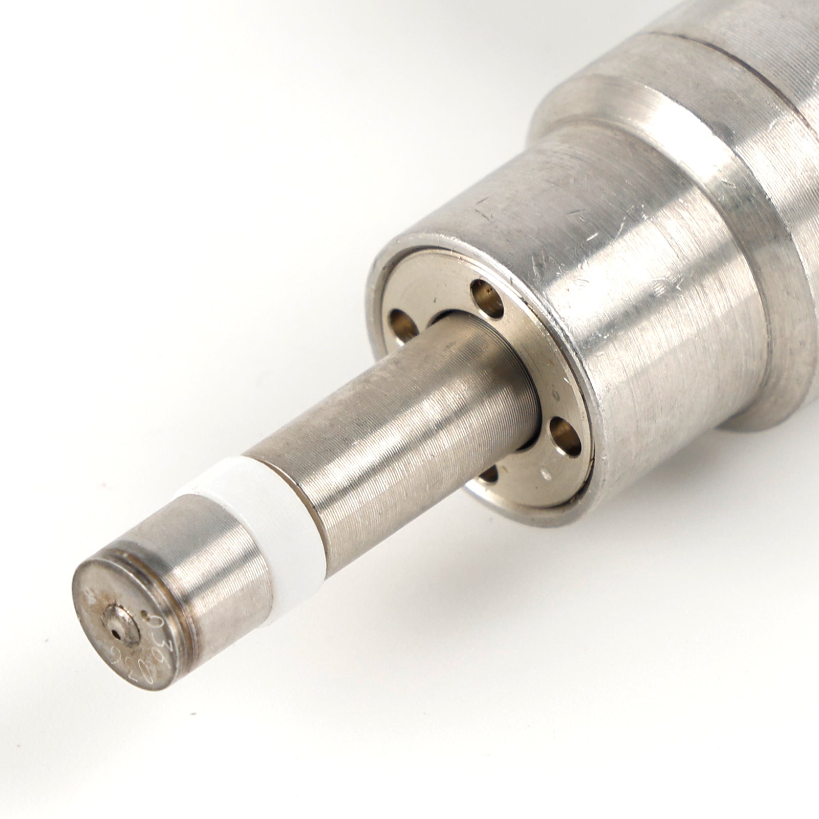 1 szt. Wtryskiwacz paliwa 0261500011 dla Audi A4 Avant 8E5 2.0 FSI 02-04 06D906036B