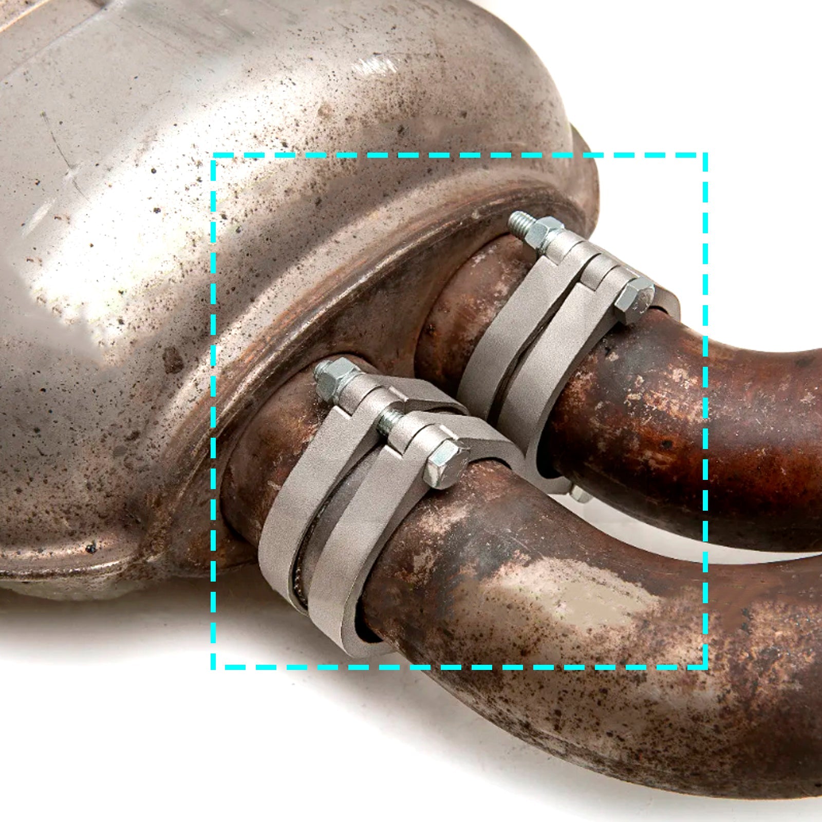 Naprawa zardzewiałego kołnierza kołnierza tylnej obudowy tłumika wydechowego w BMW E46 M3