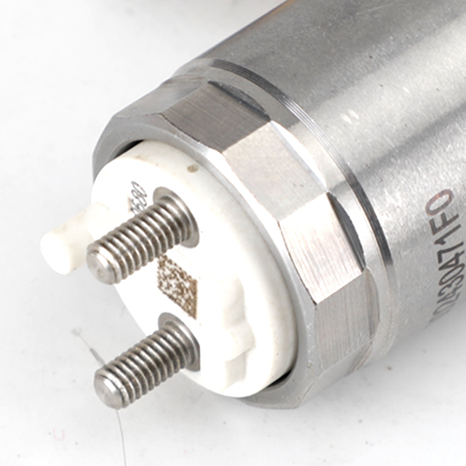 1PCS Fuel Injector 2645A747 Pour CAT Pour Caterpillar Perkins C6.6 320-0680