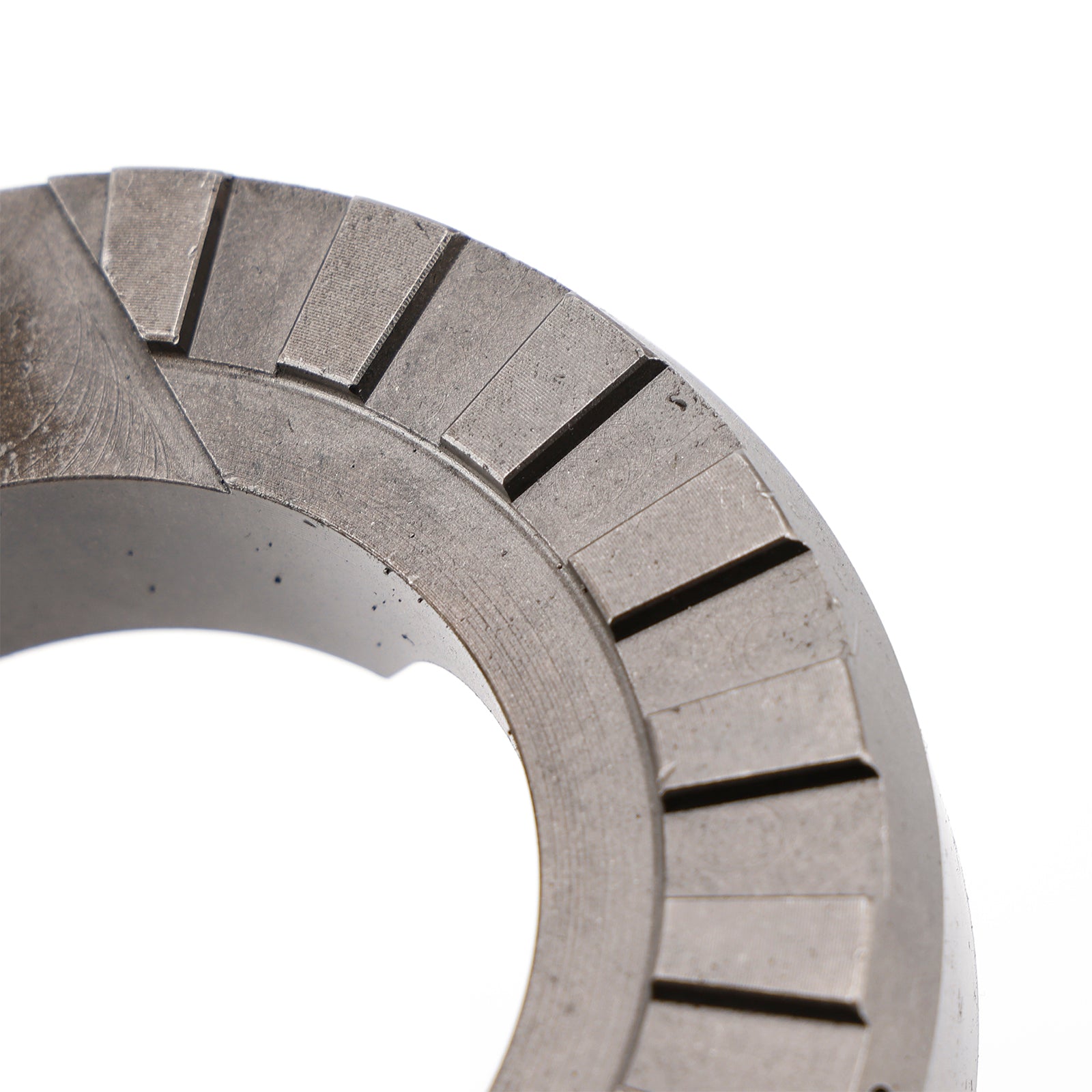 8,8 -palčna ključavnica, 10 vijakov, 31 utorov, s prečno osjo za Ford