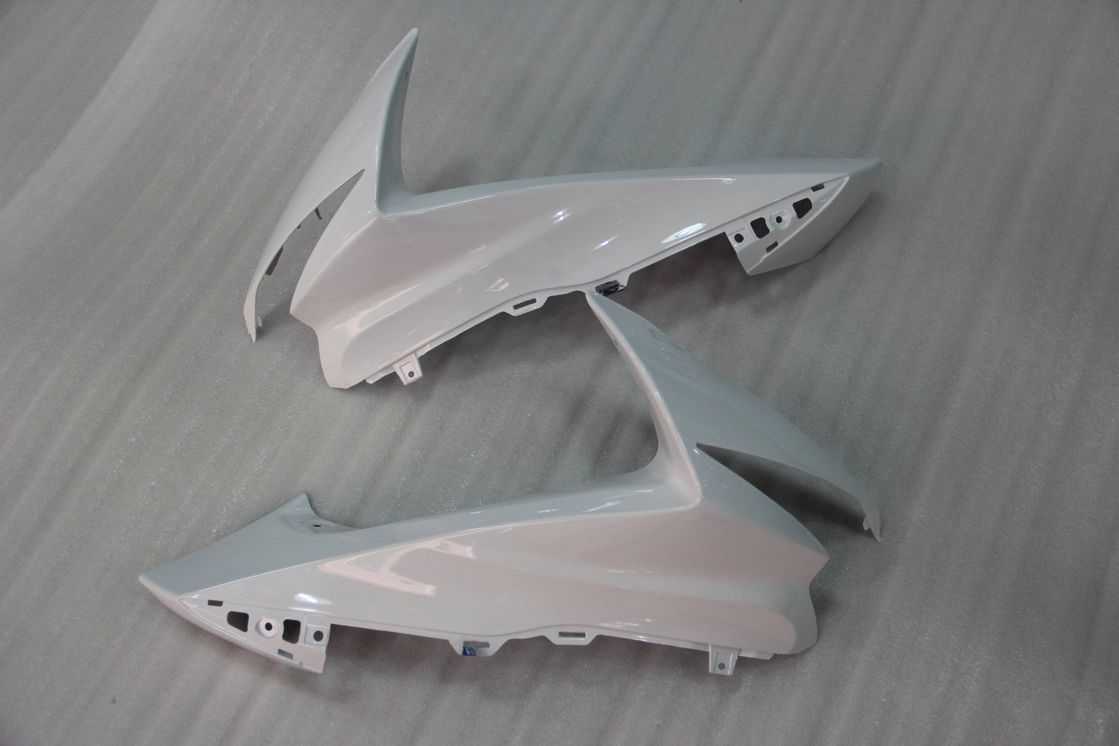 FAX ABS muovinen korin ruiskutussuojasarja Suzuki GSXR 600/750 2011-2025 K11