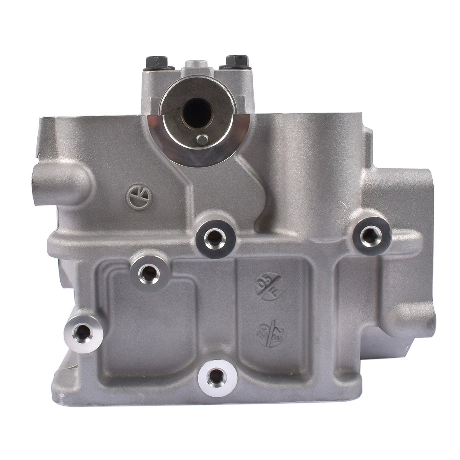 Culata completa 4M40 ME202621 para Mitsubishi Pajero Montero 2.8 TD Canter