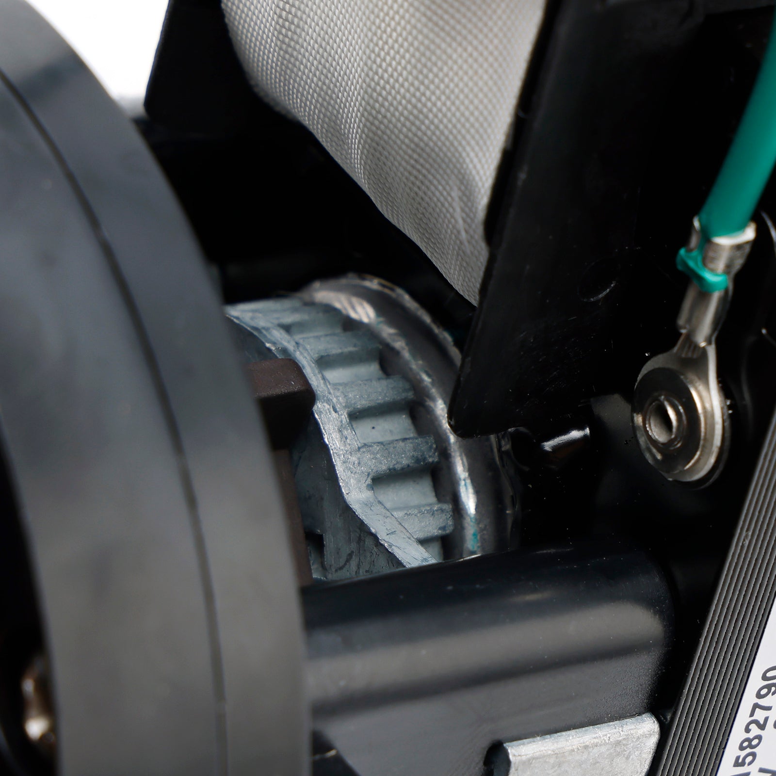 040006556 Komplet vodne črpalke 115/60/1 9" Višina 9" Širina 7" Dolžina