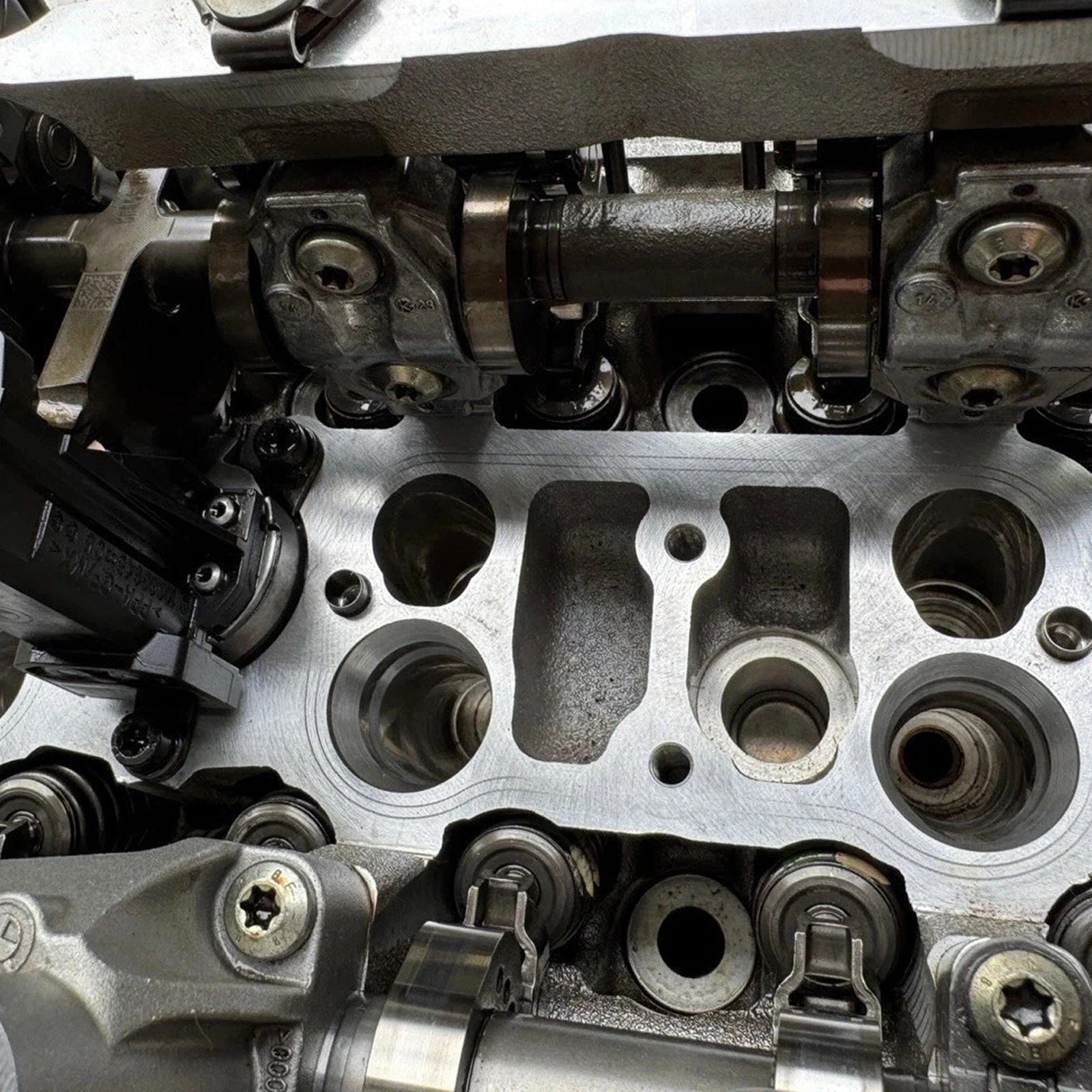 Testata motore BMW 320i 328i 428i 528i, riferimento 11127624778