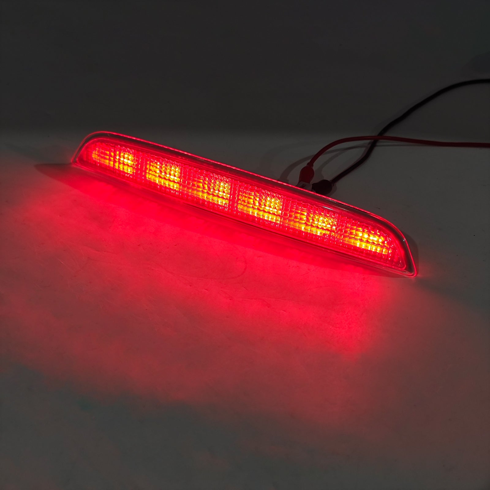 Luz de freno LED blanca de montaje alto 8334A113 para Mitsubishi Outlander 2013-2016