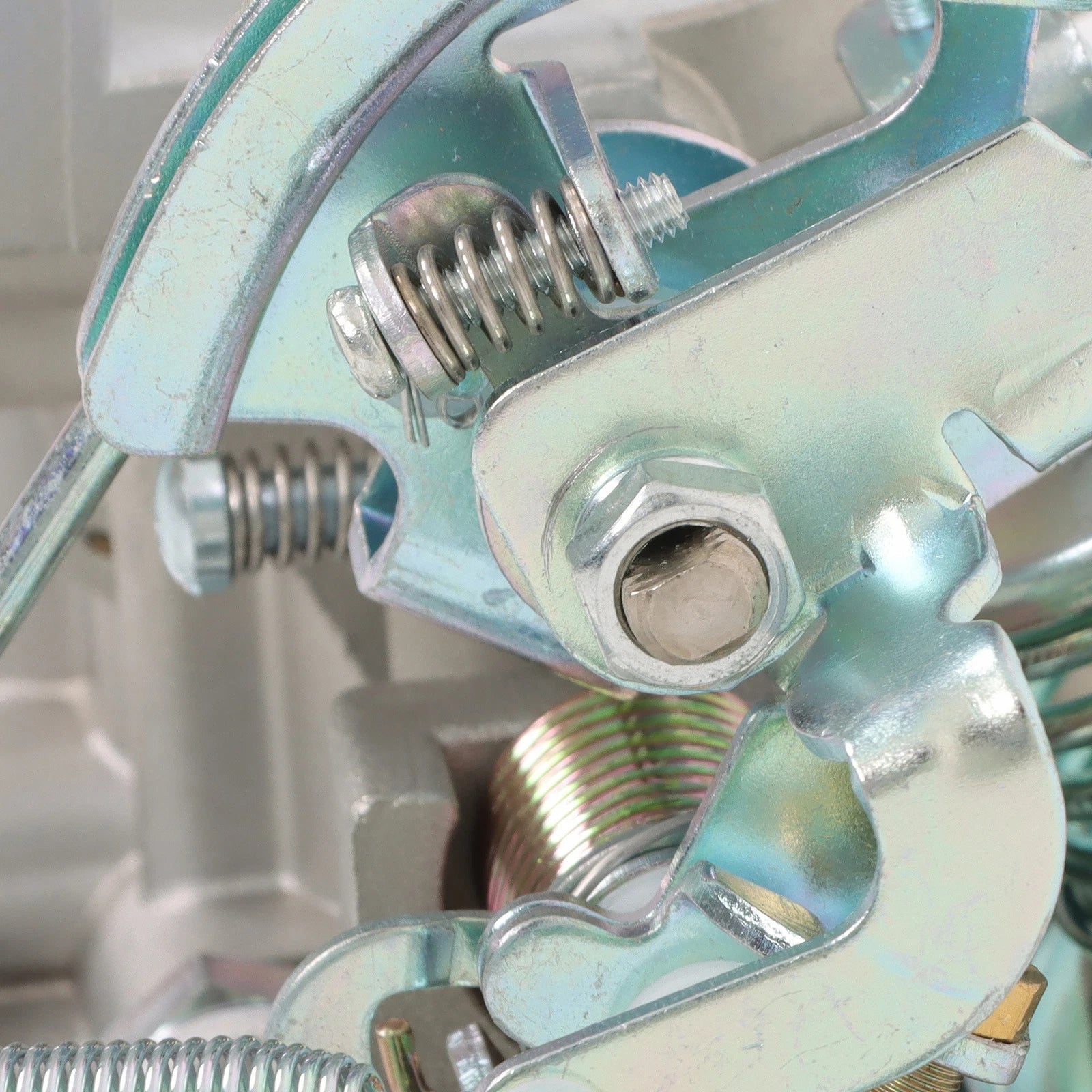 Carburateur 16010-FU400 pour moteur à essence Nissan Forklift TCM LO2 K21 K25