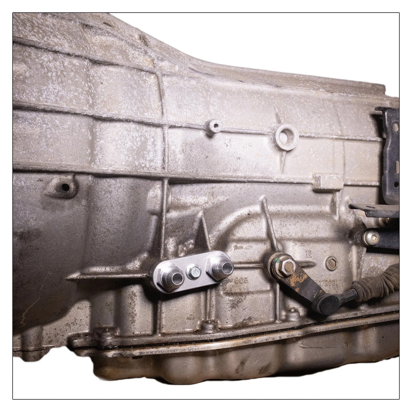 Plaque d'adaptation de conduite de refroidisseur de transmission 6L80E, 6L90E et 8L90E avec joints d'étanchéité pour raccords AN 8