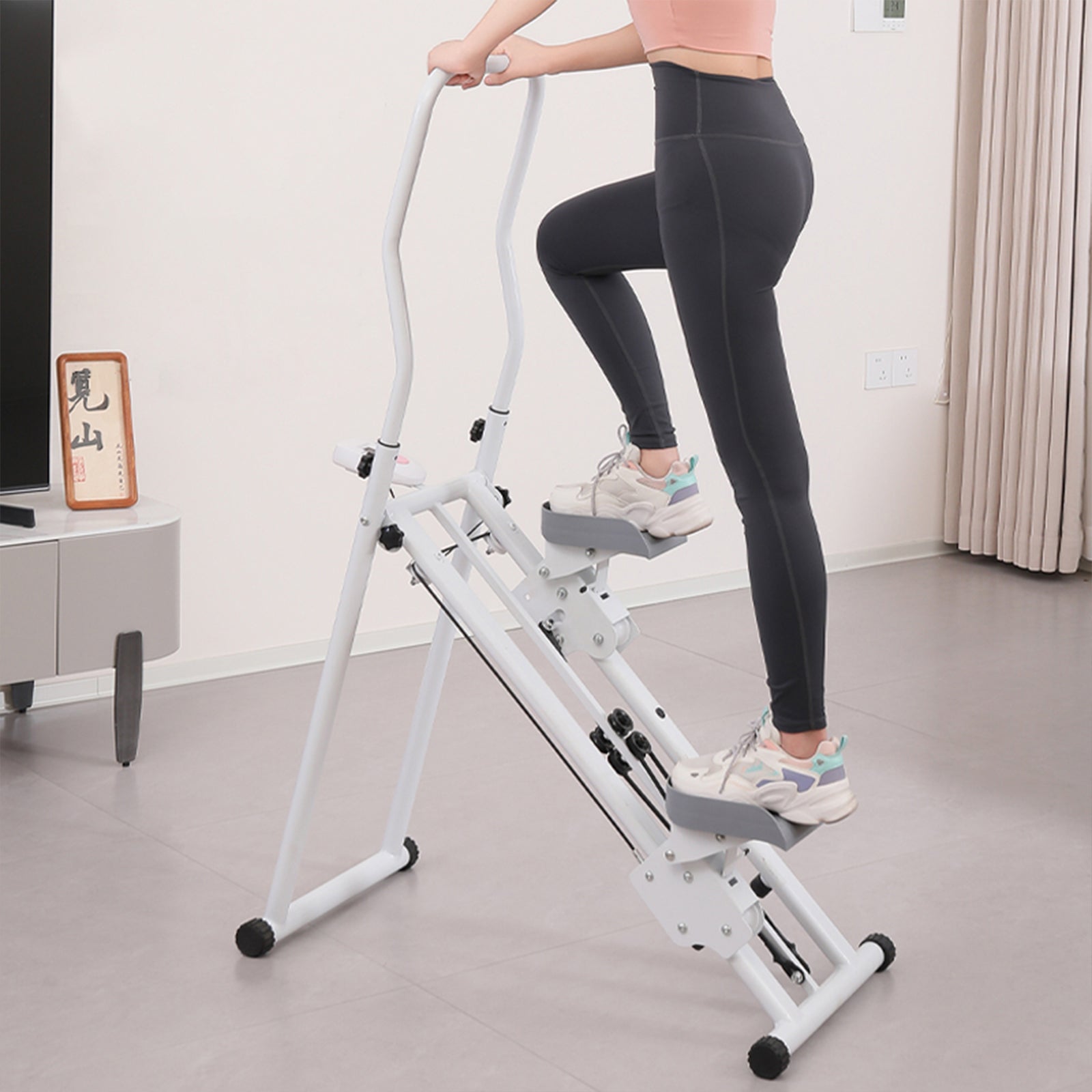Verticale klimmachine voor homegym