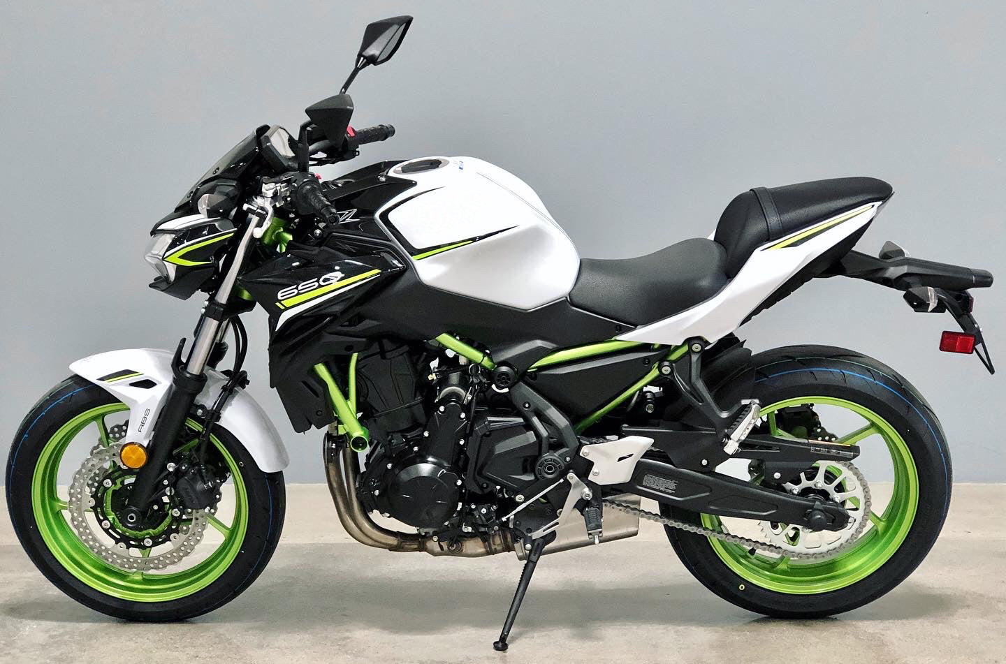 Kit de carénage injecté en plastique ABS pour Kawasaki Z650 2020-2025