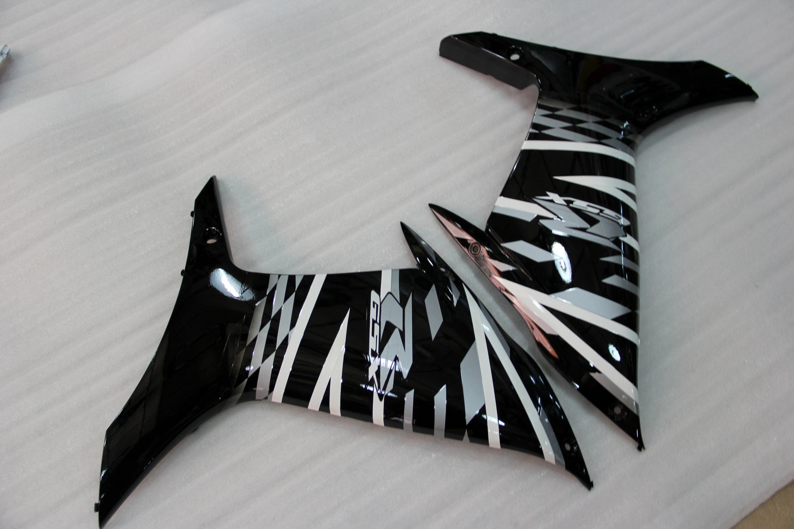 FAX ABS muovinen korin ruiskutussuojasarja Suzuki GSXR 600/750 2011-2025 K11