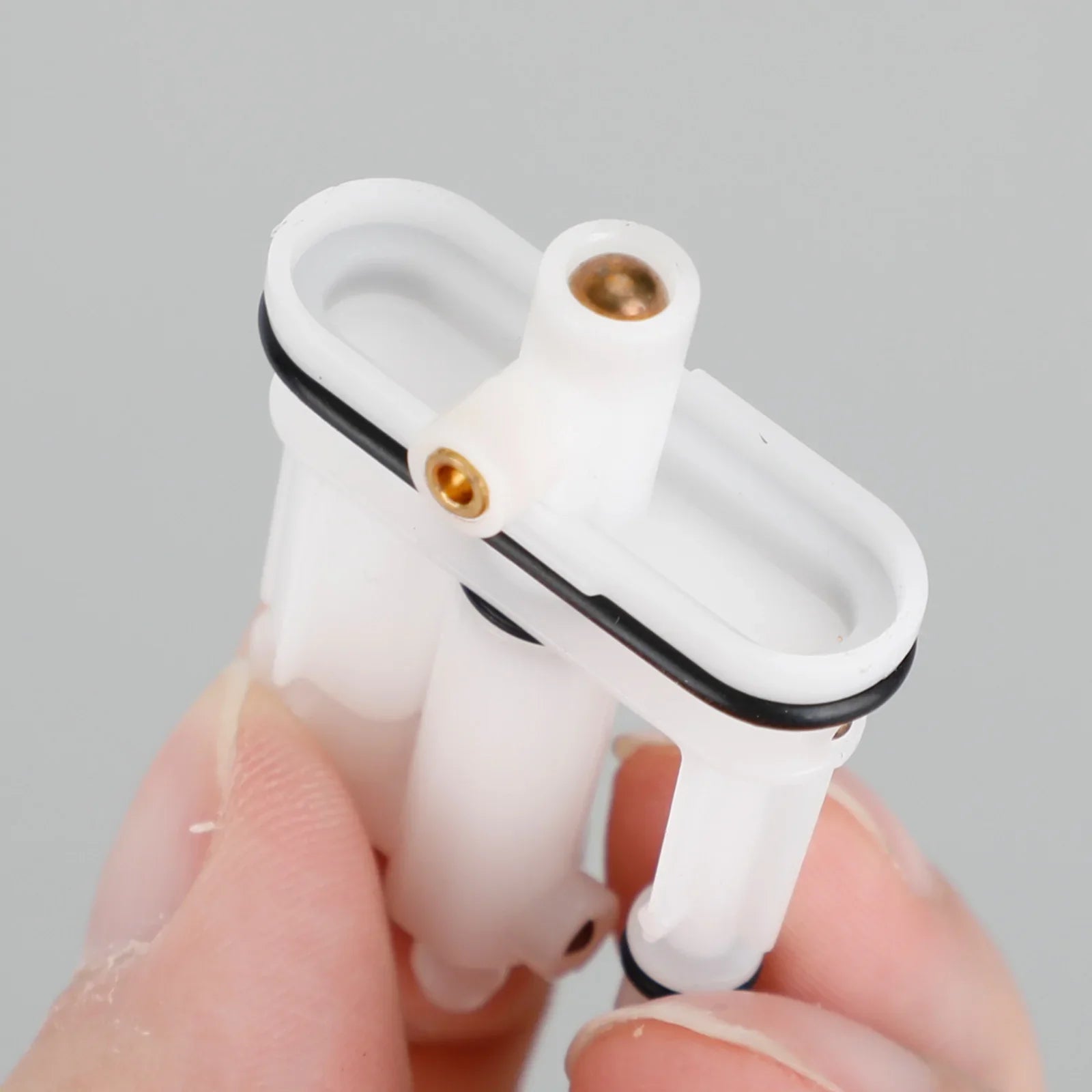 Glavni curek goriva, prilagojen modelom v seriji 596521 450E (08p502)