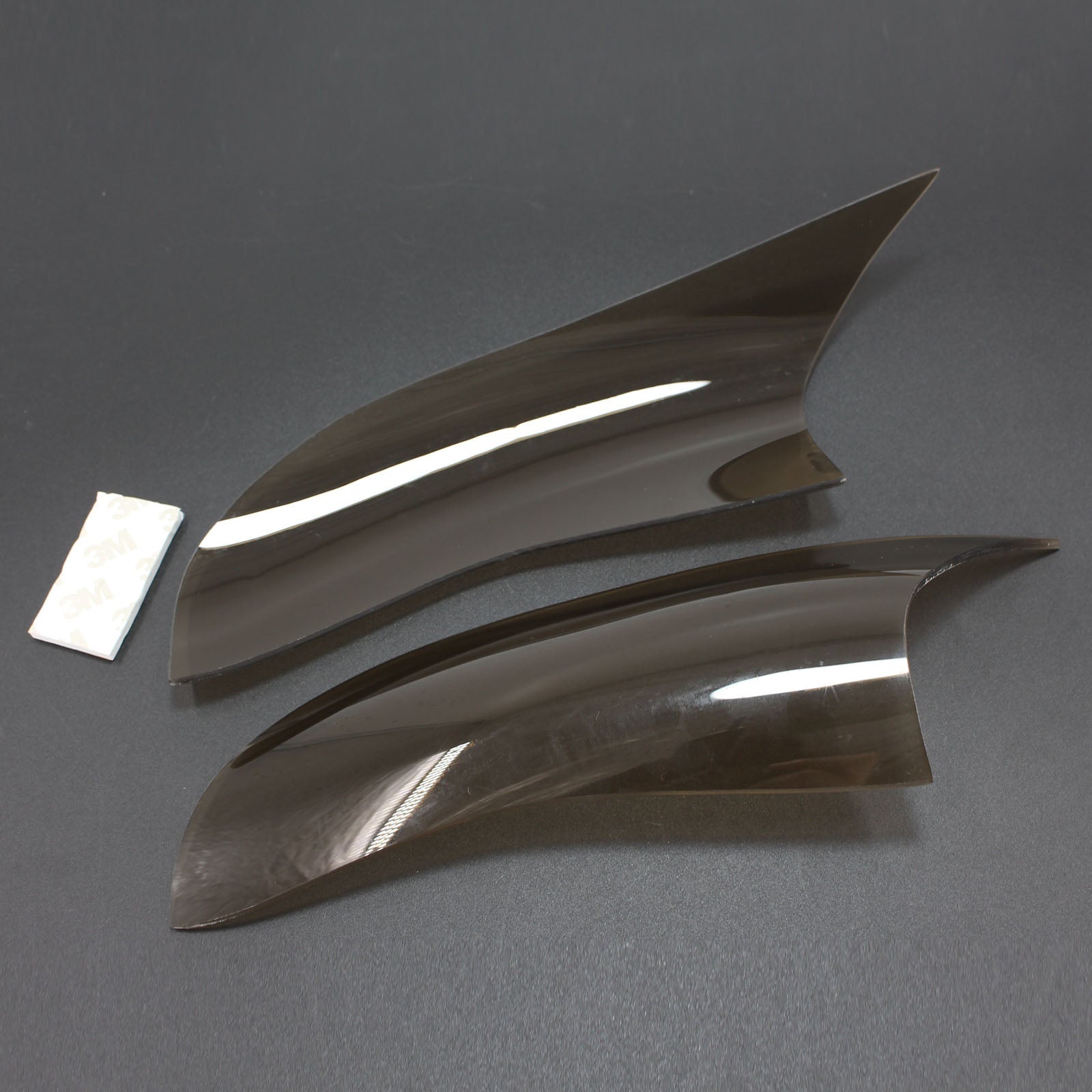 Etuvalon linssin suojaava kansi Kawasaki ZX-10R ZX 10R 16-18 Generic Smoke sopii