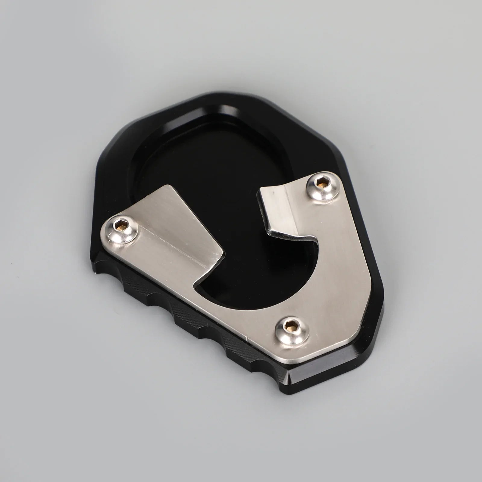 Płyta powiększająca nóżkę TRIUMPH TIGER 900 Rally Pro 2020-2021