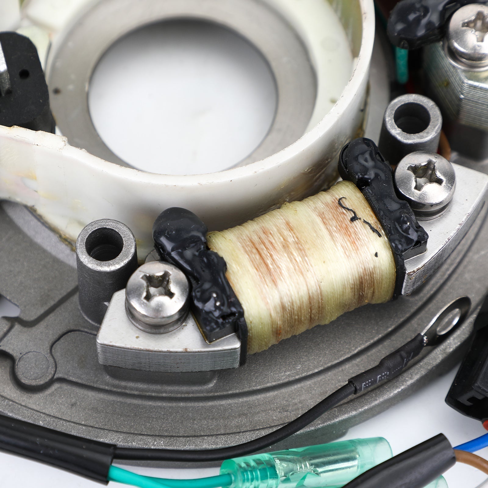 Yamaha 1989-2017 40 KM 40X E40X Zaburtowy stojan Assy Pulser Ładowanie Cewka oświetleniowa