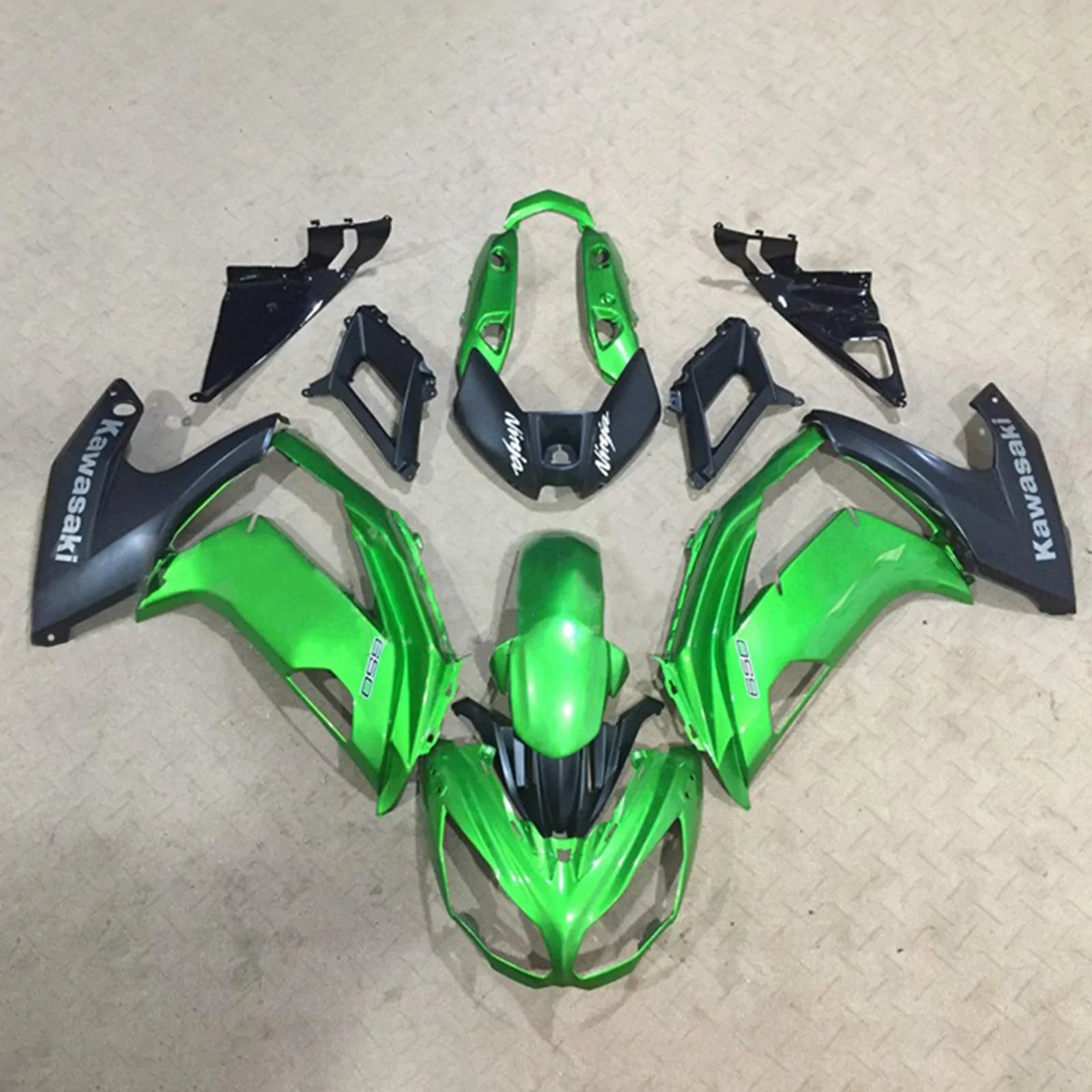 Zestaw owiewek Amotopart do Kawasaki ER6F/Ninja650 2012-2016 ogólny