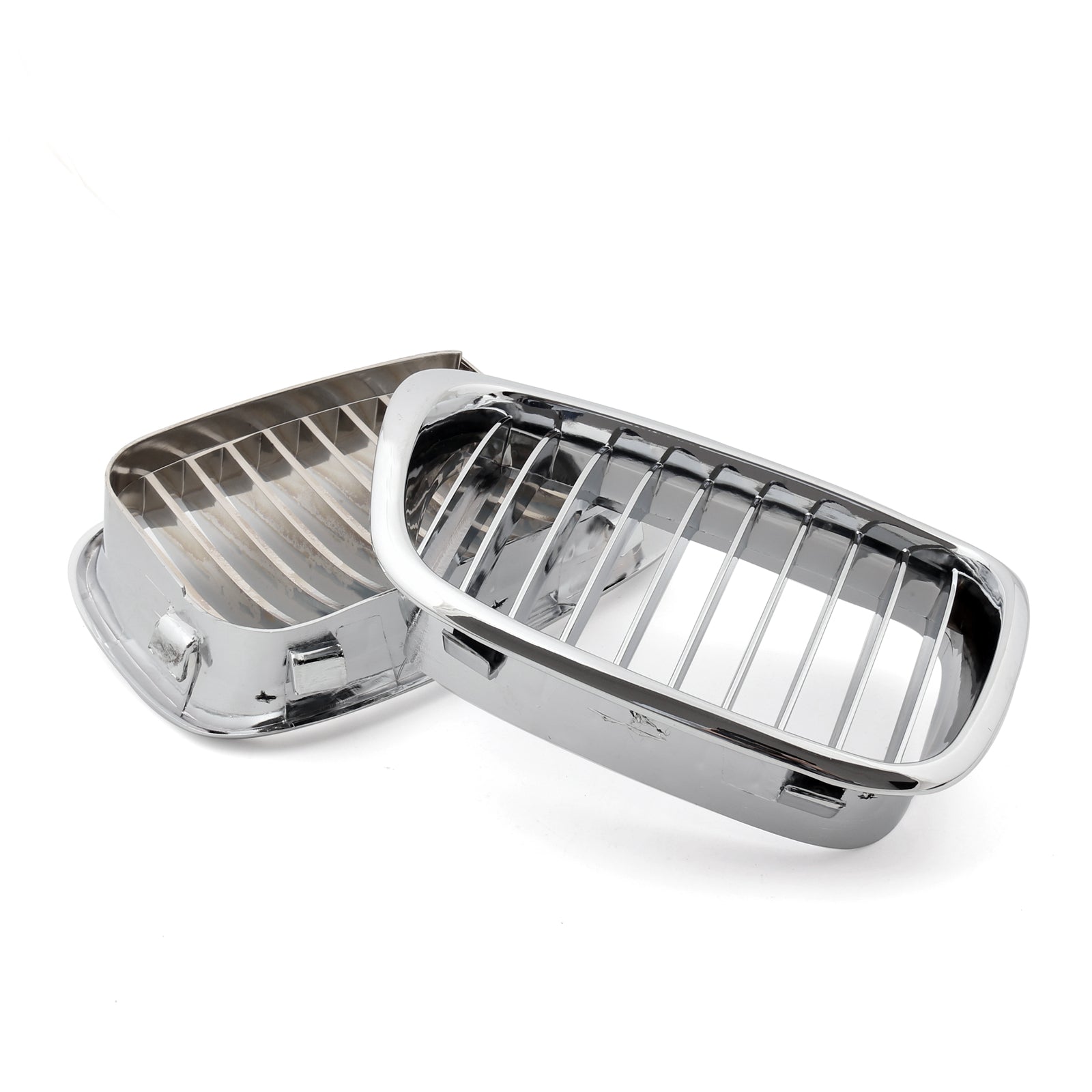 BMW E39 (1995-2003) Kromattu etusäleikkö