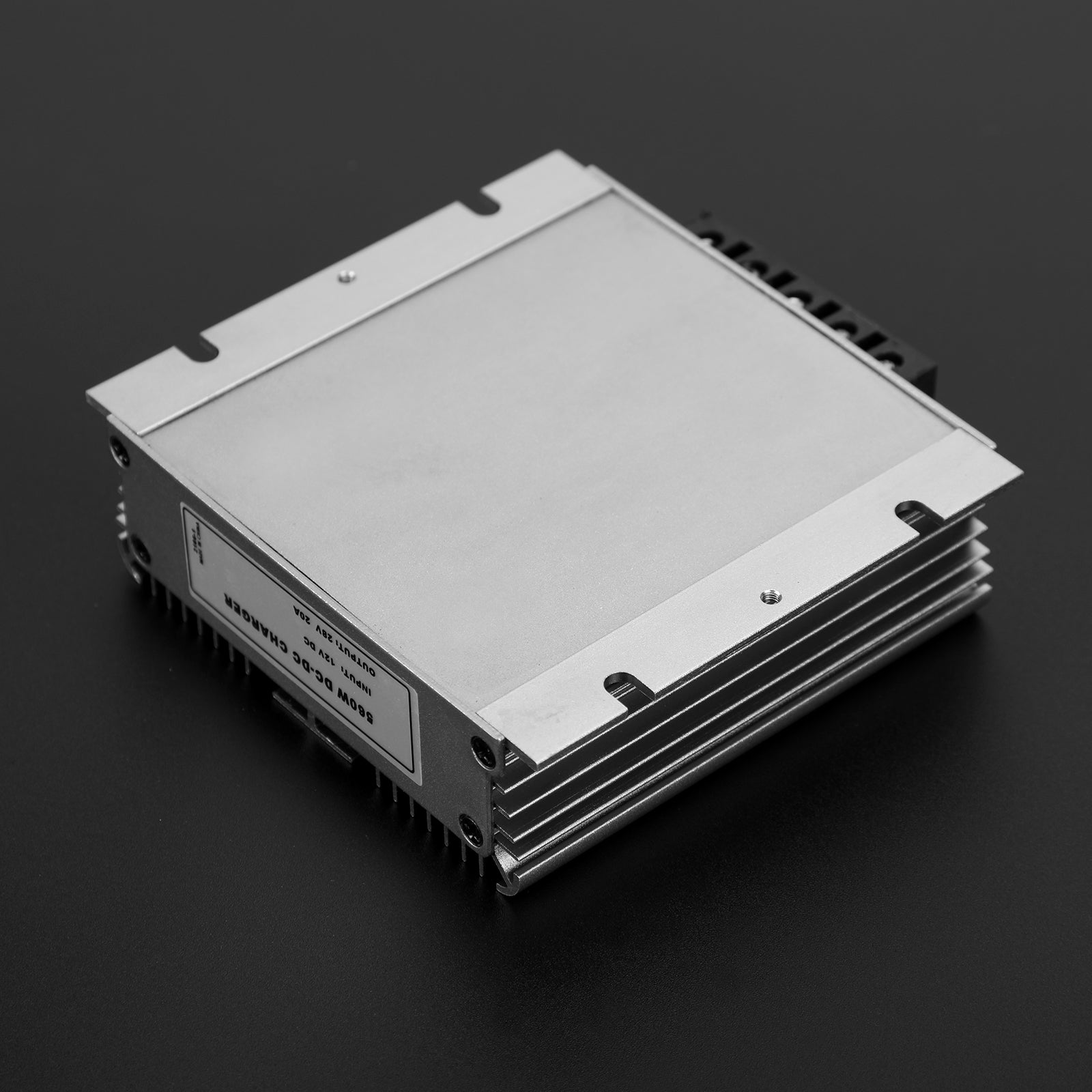 DC-DC 12 V porrastettu 28 V 20 A ladattava auton virtalähteen muuntimen säädin