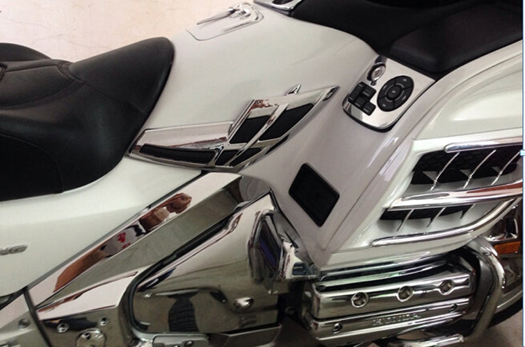 Goldwingin kromitiivistesäiliön koristelista Honda Goldwing GL1800 2001-2011 Genericille