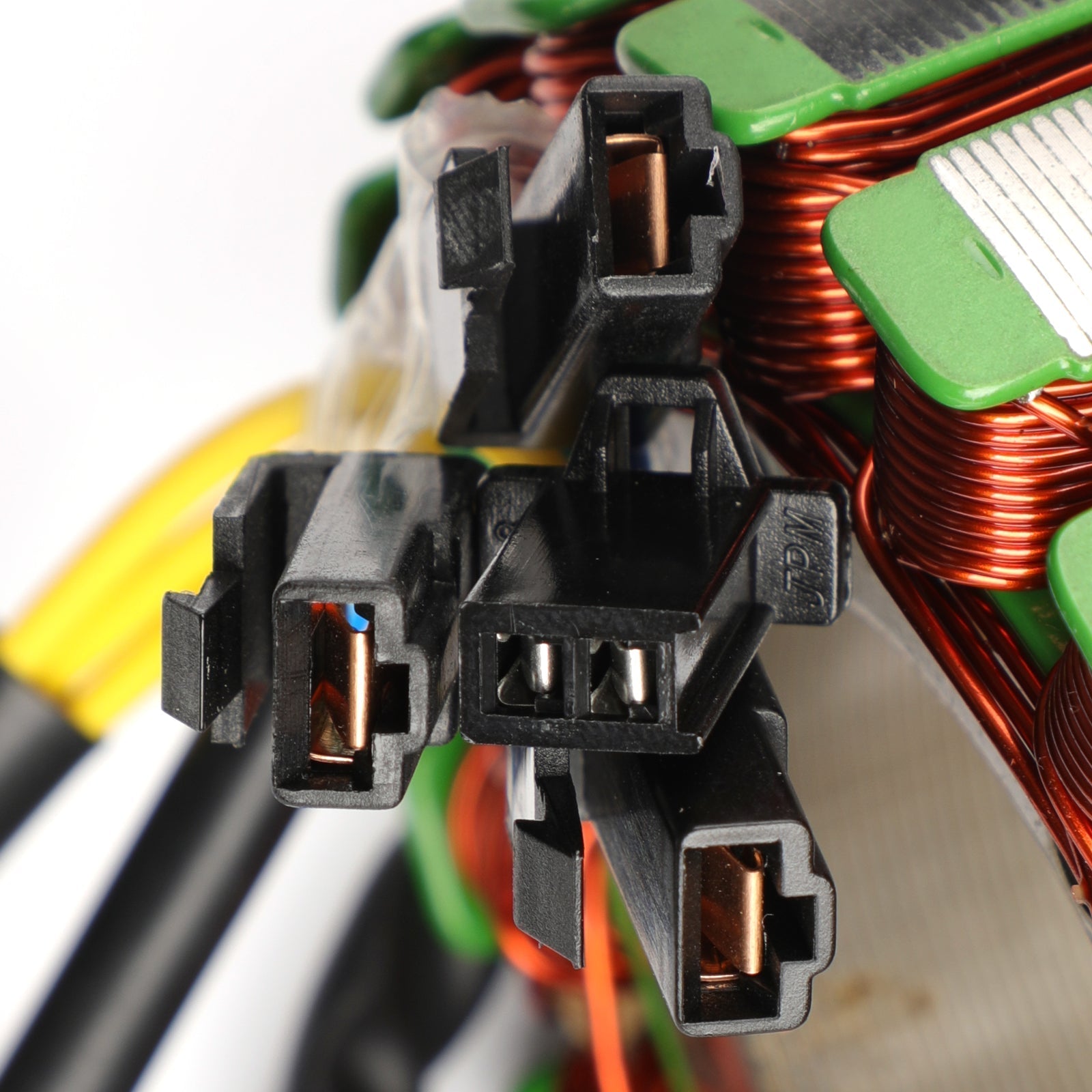 Magneettigeneraattorin staattorikela Suzuki VS600 VS750 VS800 Intruder VX800 90-97 Generic