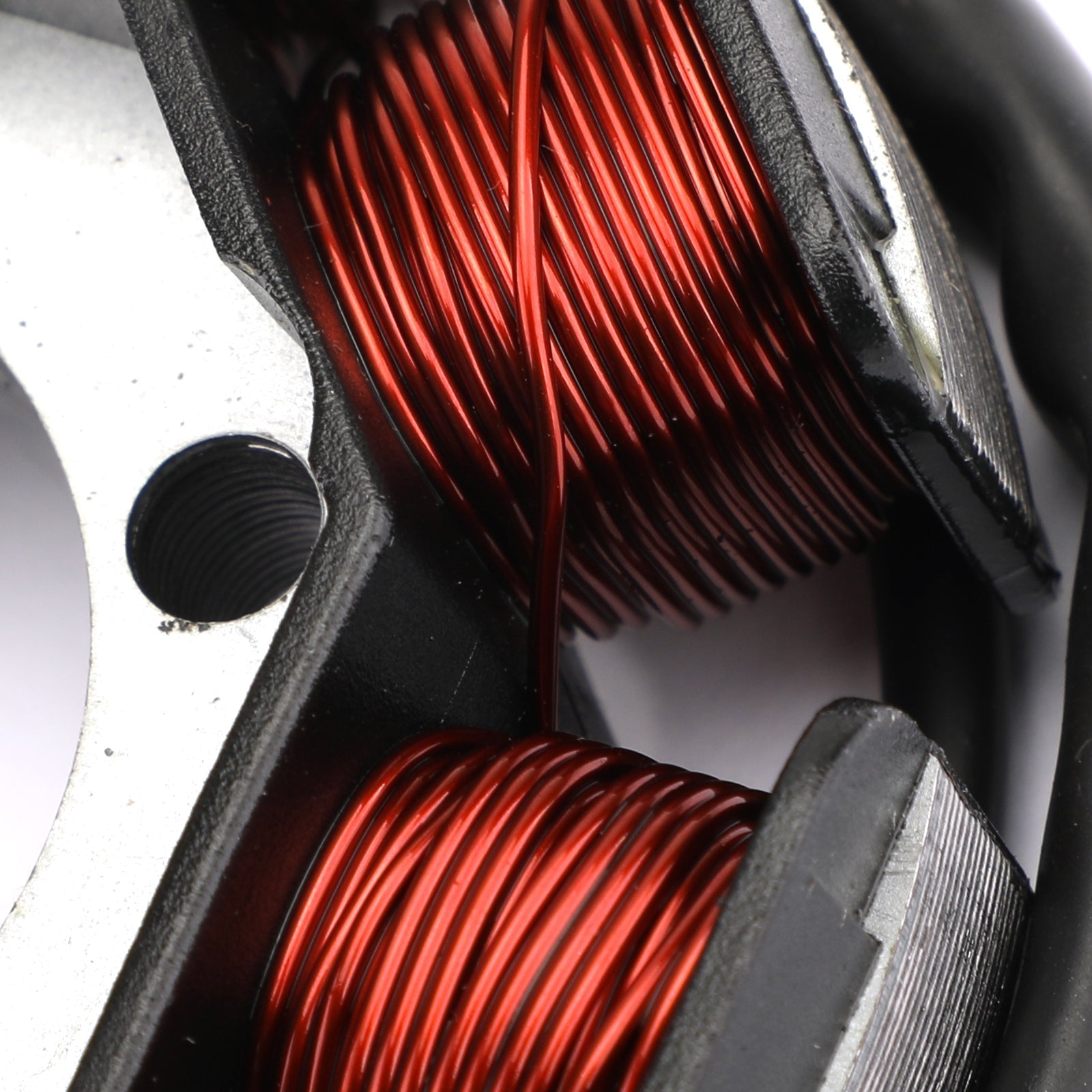 Stator alternatorja za Yamaha XT125 X/R YBR125 05-14 3D9-H1410-00 3D9-H1410-01 Generic