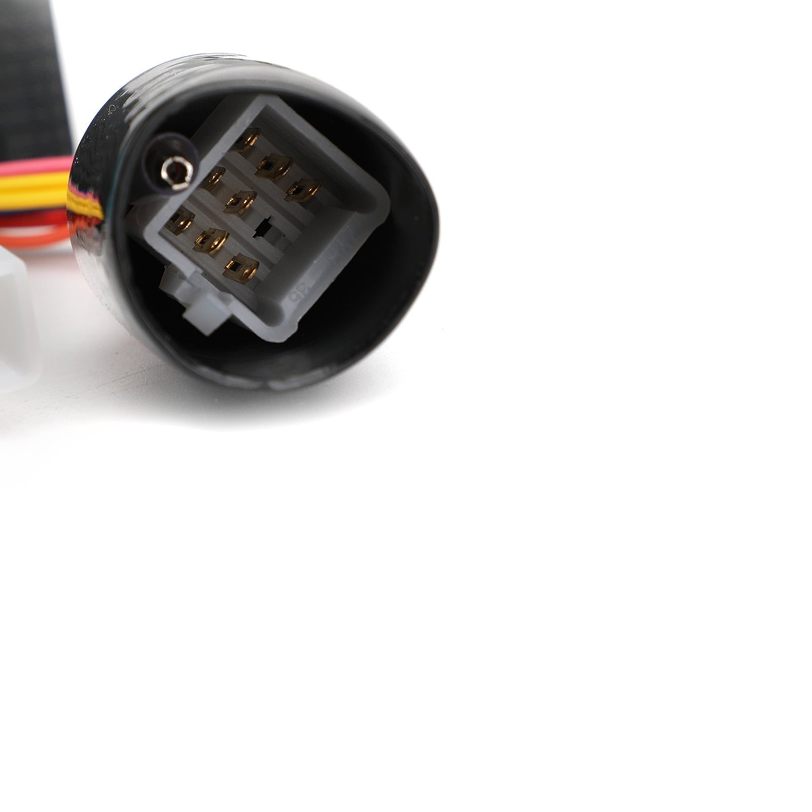 Sistemski zagon/zaustavitev motorja proti motorju proti