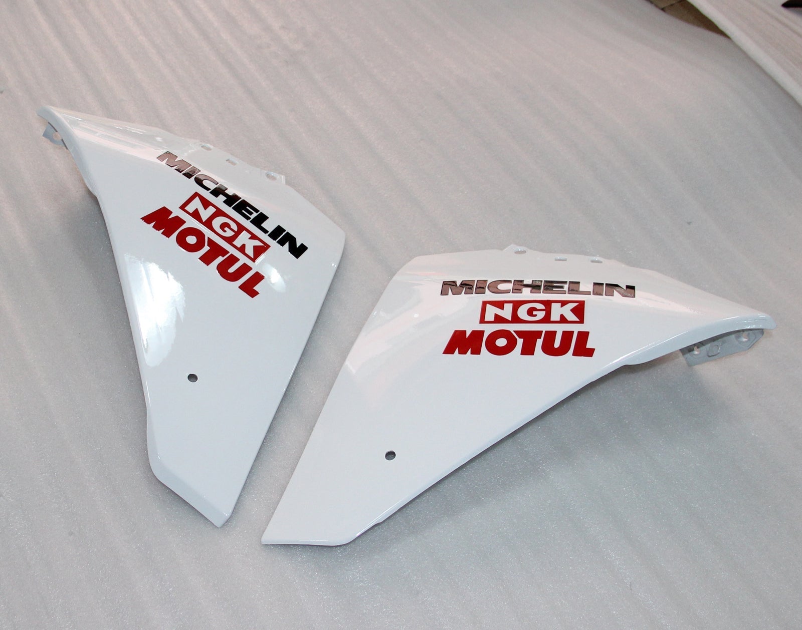 Amotopart Carrénages Plastiques 2012-2014 Yamaha Yzf R1 Rouge White Lucky Strike Generic