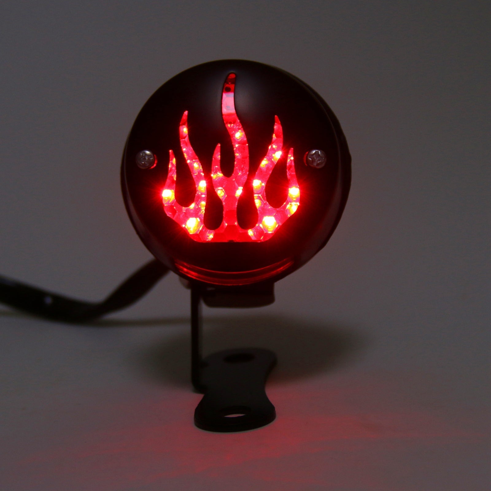 Achterste licht licht licht licht rode vlam voor Harley Cafe Racer Bobber, 2 generieke kleuren