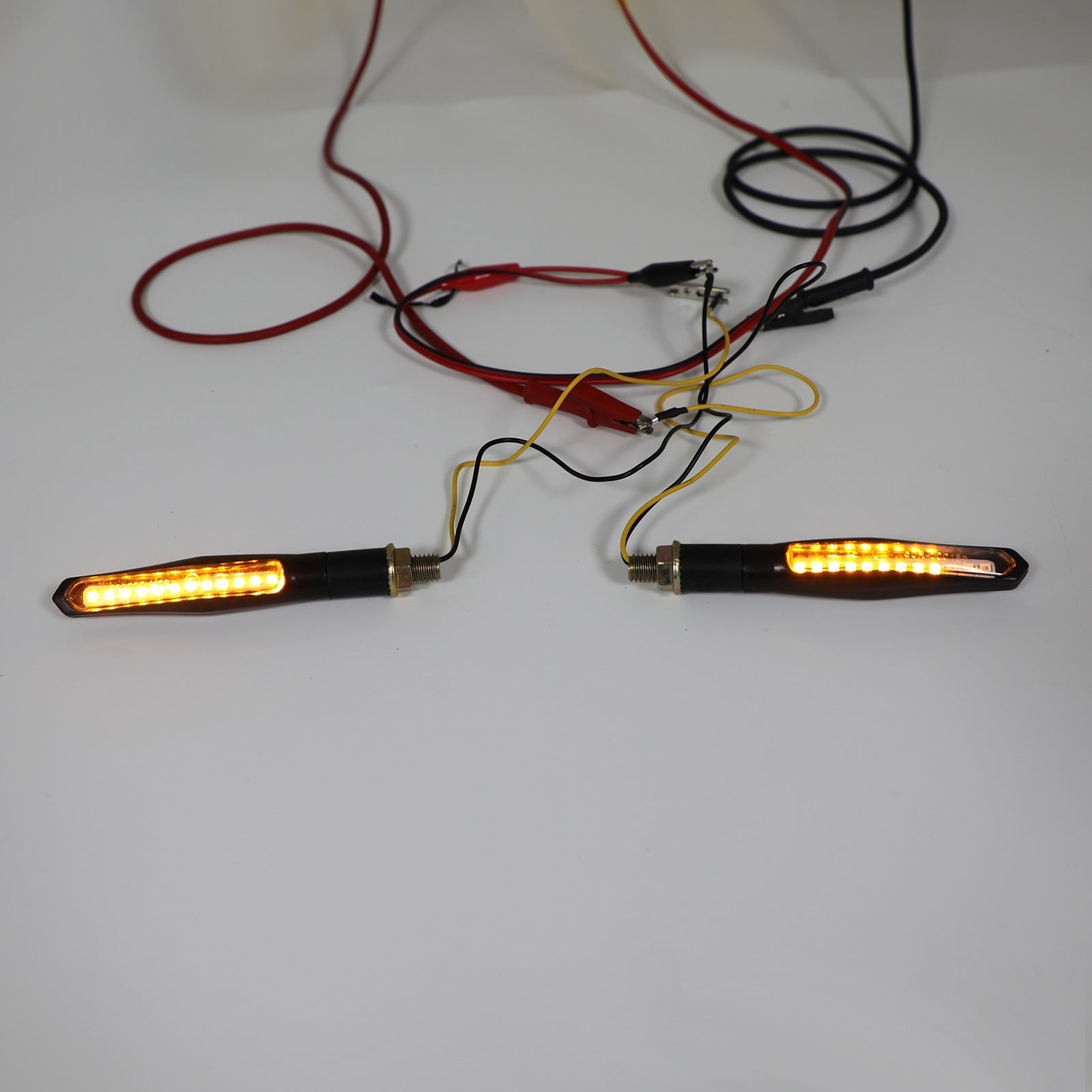 2x M10 Sekwencyjna, płynąca dioda LED Kierunkowskazy motocyklowe Lampa bursztynowa Generic