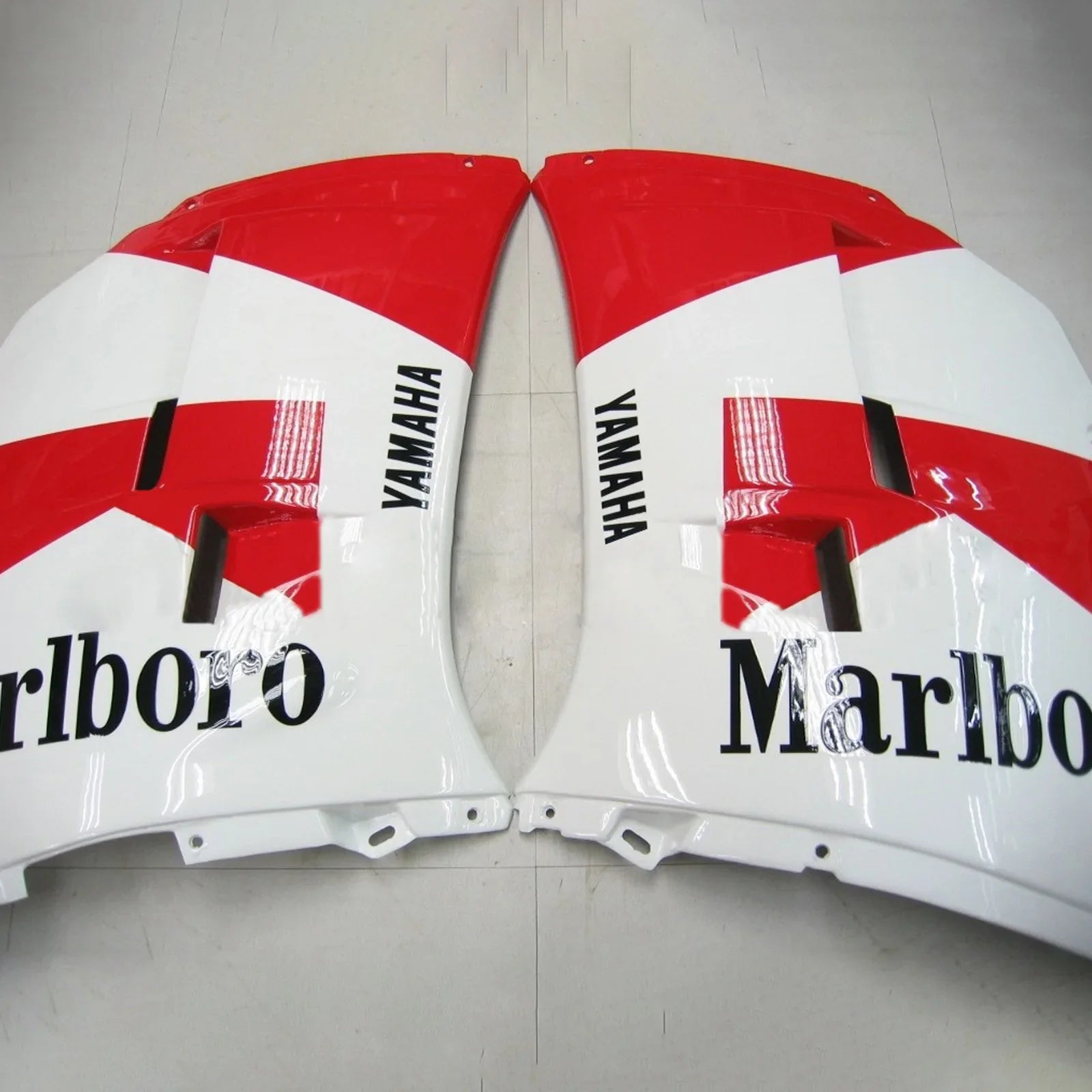 Kit de carenado Amotopart para Yamaha RZV500 / RD500 1985-1987 Genérico