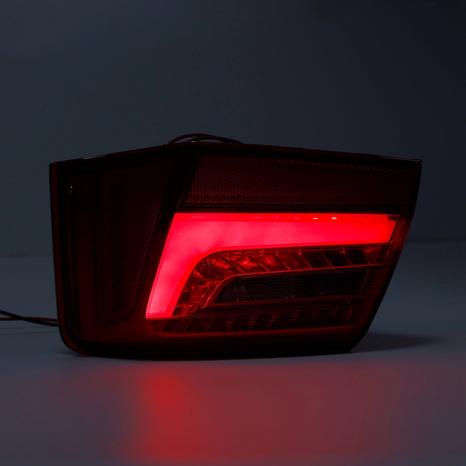 Audi A6 2012-2015 Zadnja zunanja svetloba LED požar 4GD945096