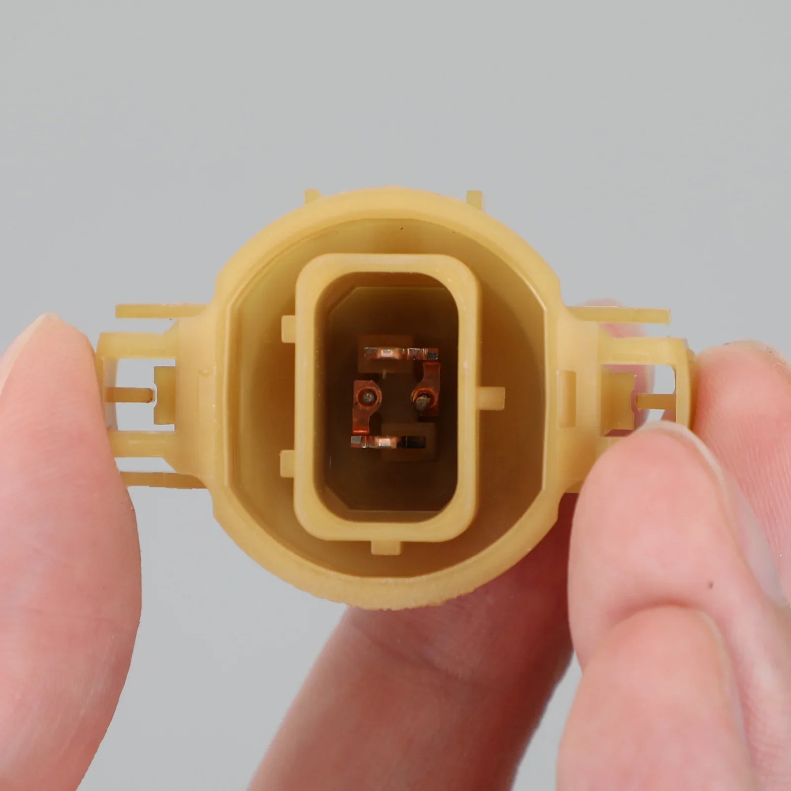 Do standardowych żarówek pomocniczych Philips 12276C1 PSX24W 12V24W PG20/7 Generic