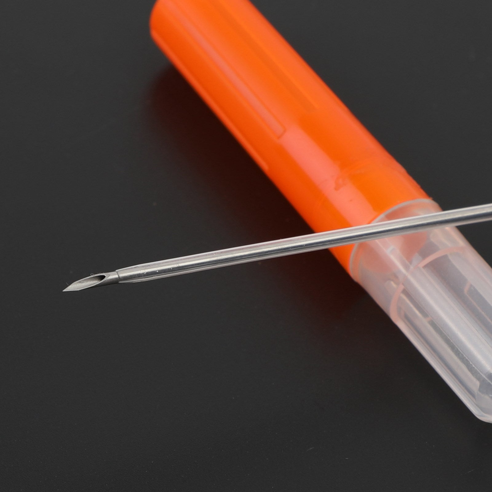 Aiguilles de perçage professionnelles stériles adaptées à l'outil jetable de fournitures pour le corps