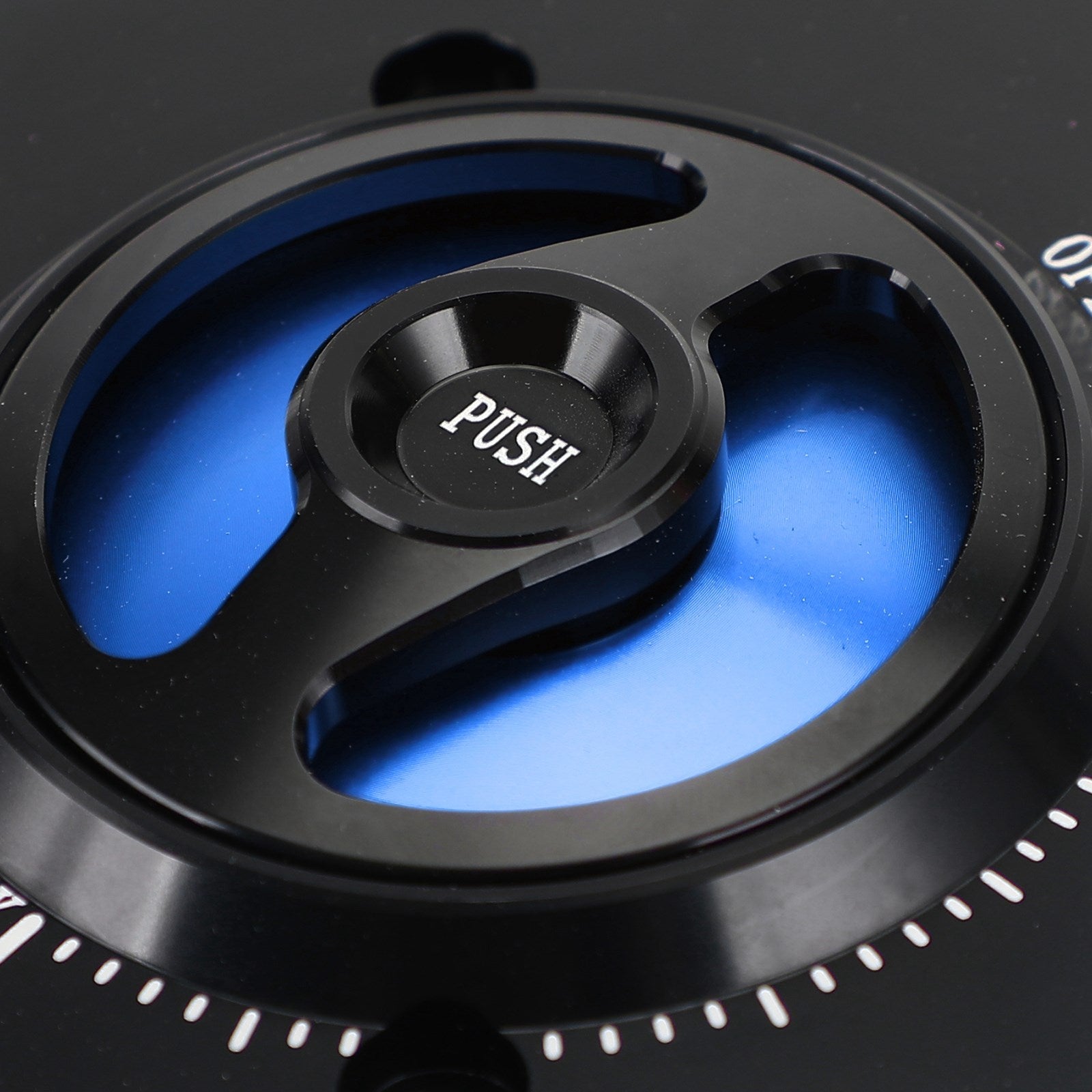 2018-2019 Kawasaki EX400 Ninja 400 CNC -polttoainesäiliön pistoke ilman avainta