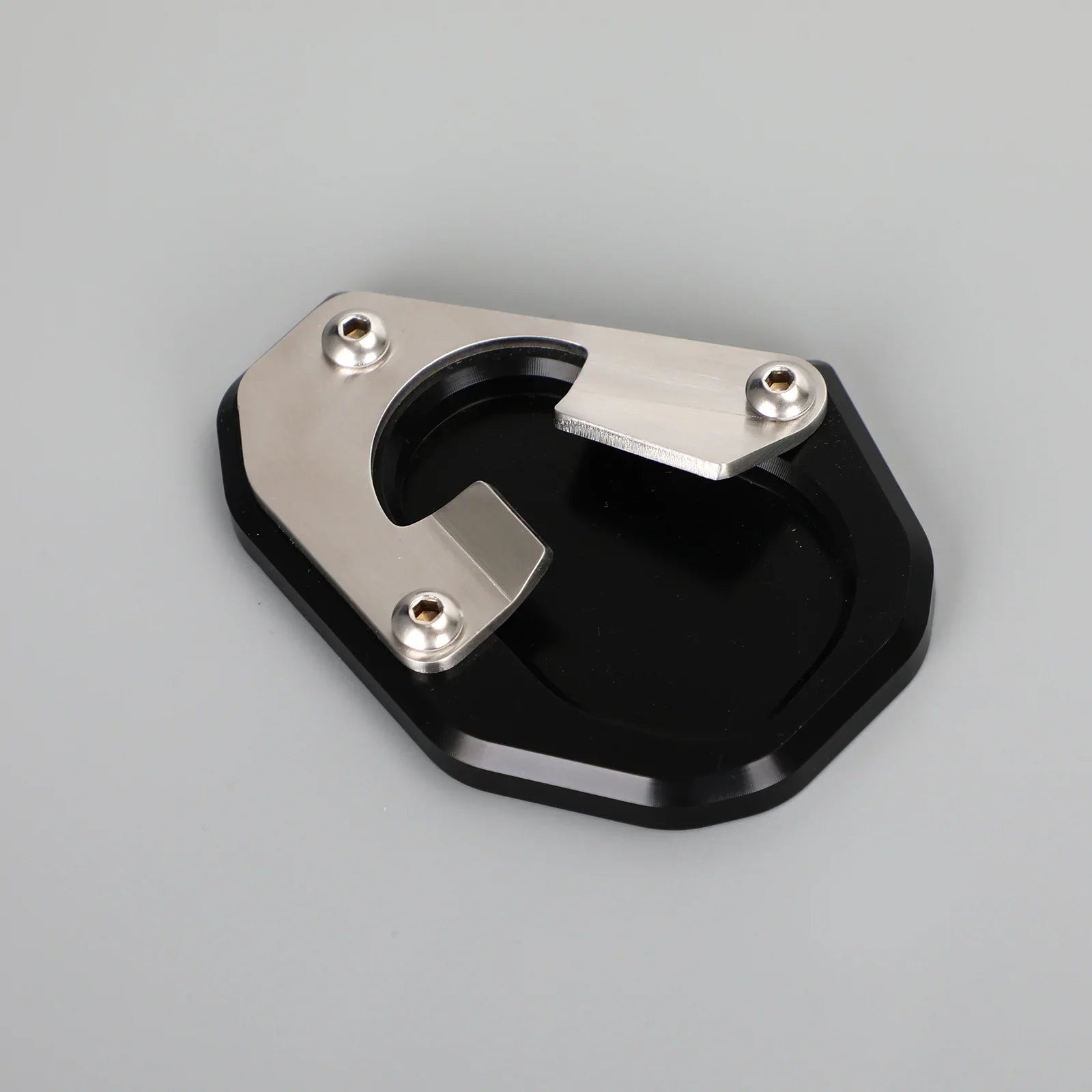 Płyta powiększająca nóżkę TRIUMPH TIGER 900 Rally Pro 2020-2021