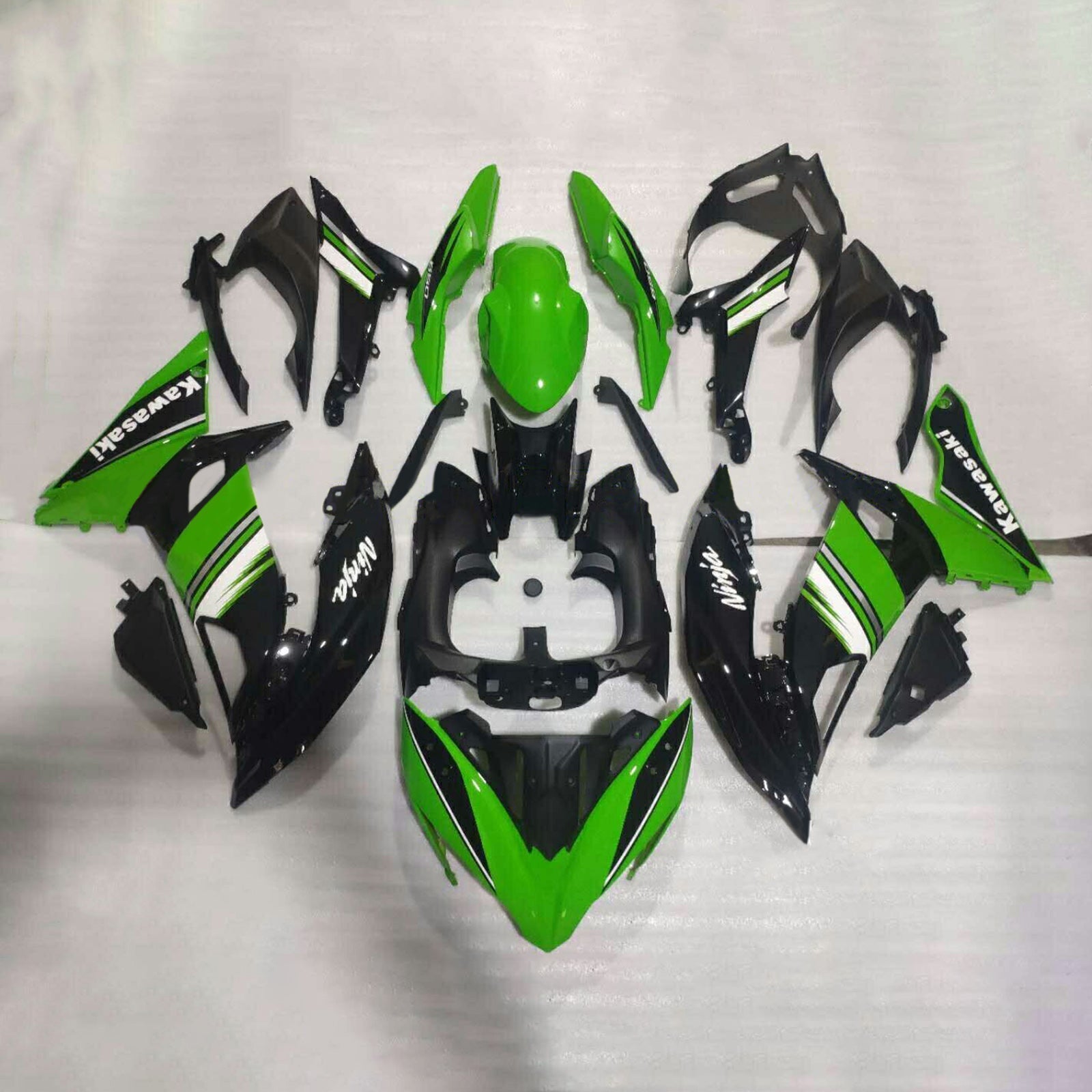 Amotopart Kit Carénage Kawasaki ER6F/Ninja650R 2017-2019 Carrosserie Plastique ABS