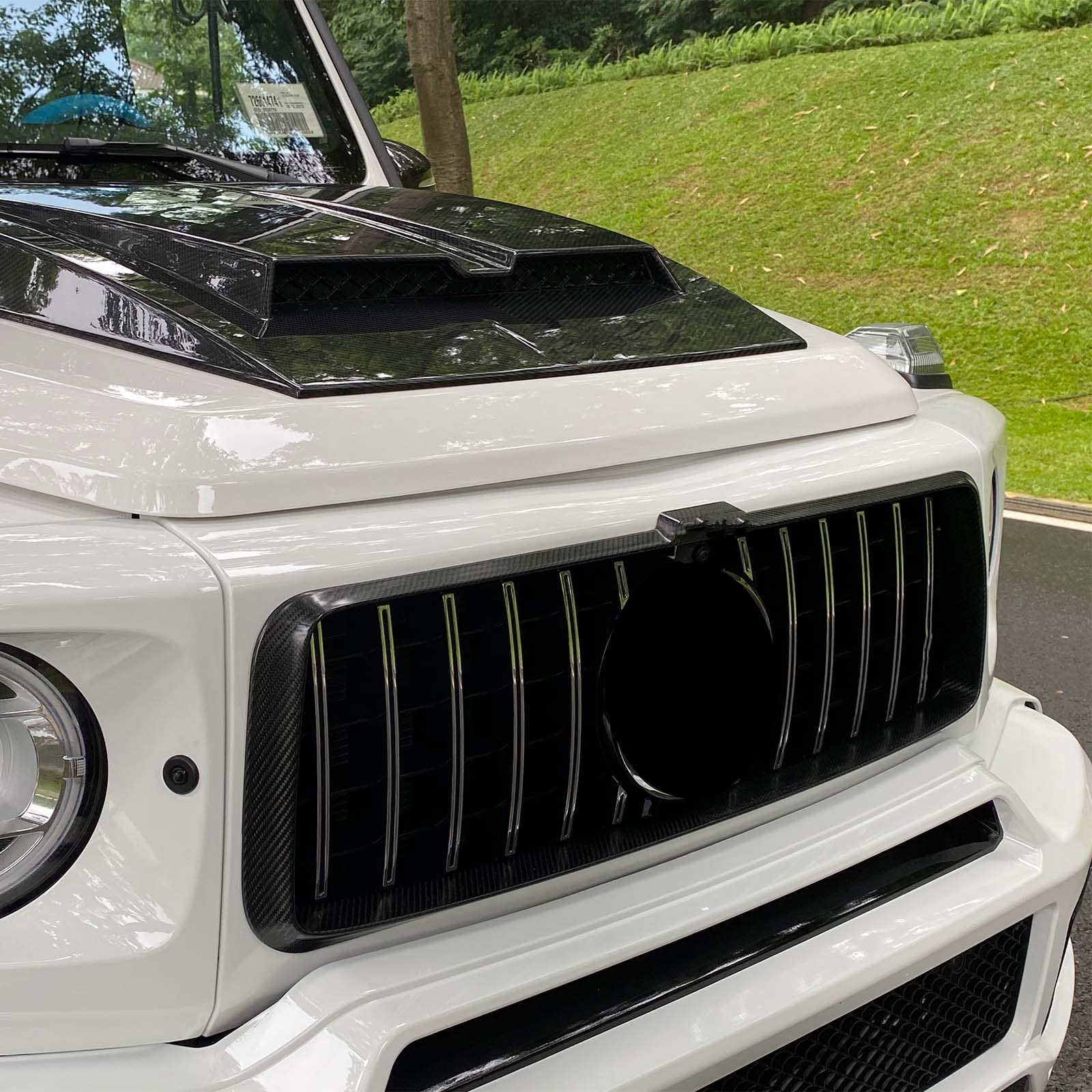 Dry Carbon Fiber Front Grille Frame Trim Pour Mercedes Benz W464 G63 2019-2023