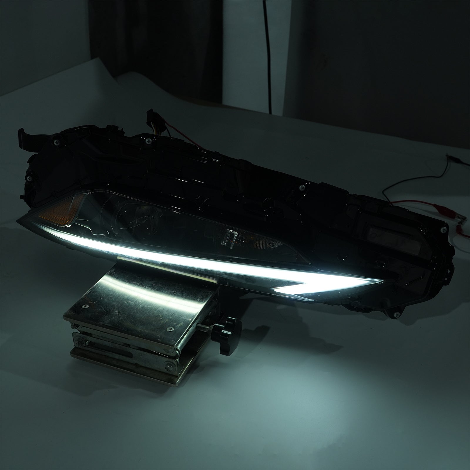 Faro LED sinistro 81185-53A00 per Lexus IS300 IS350 2021-2023
