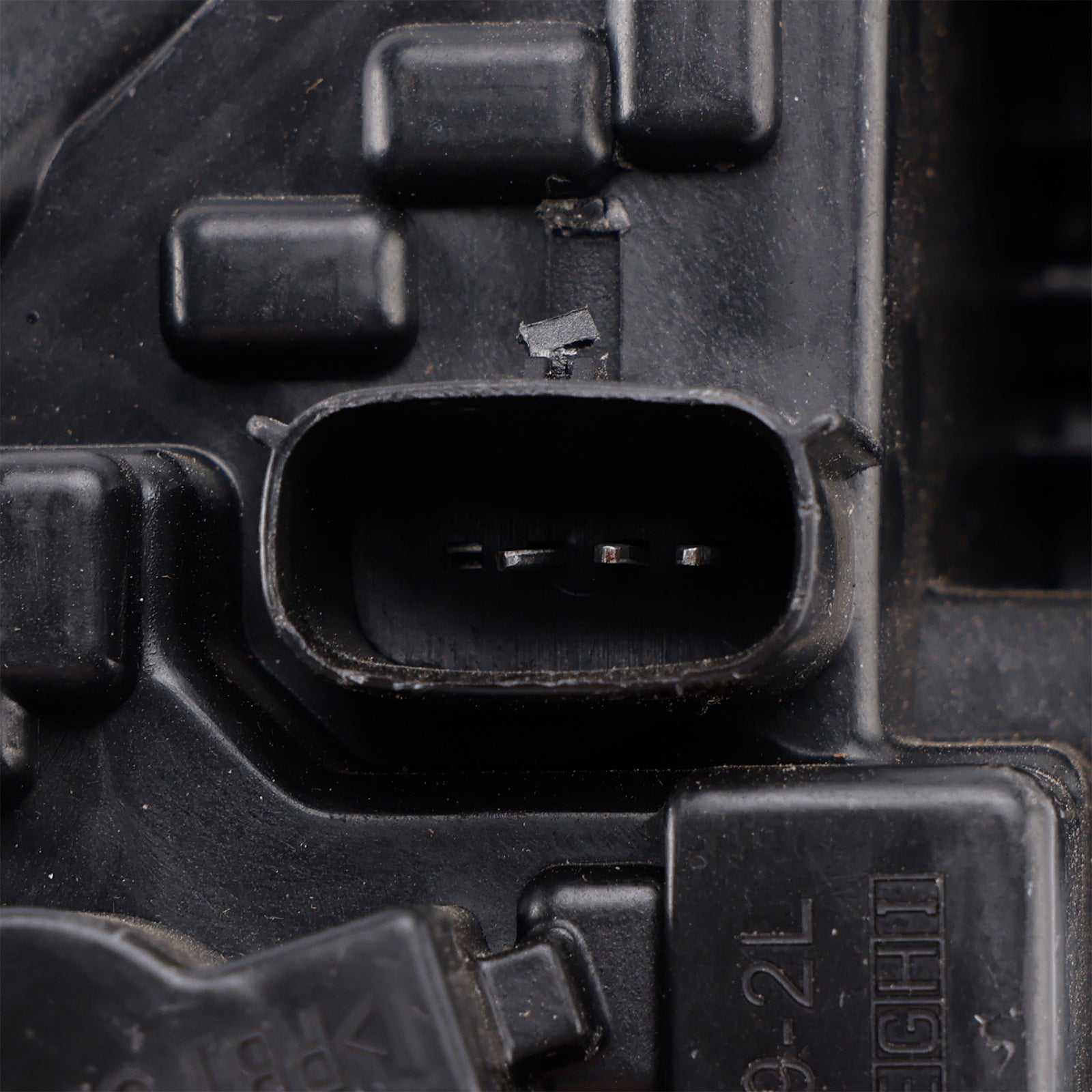 Supporto d&Lampadina fanale posteriore sinistro per Opel Astra K 5 porte Hatchback 2016-2023 39001577