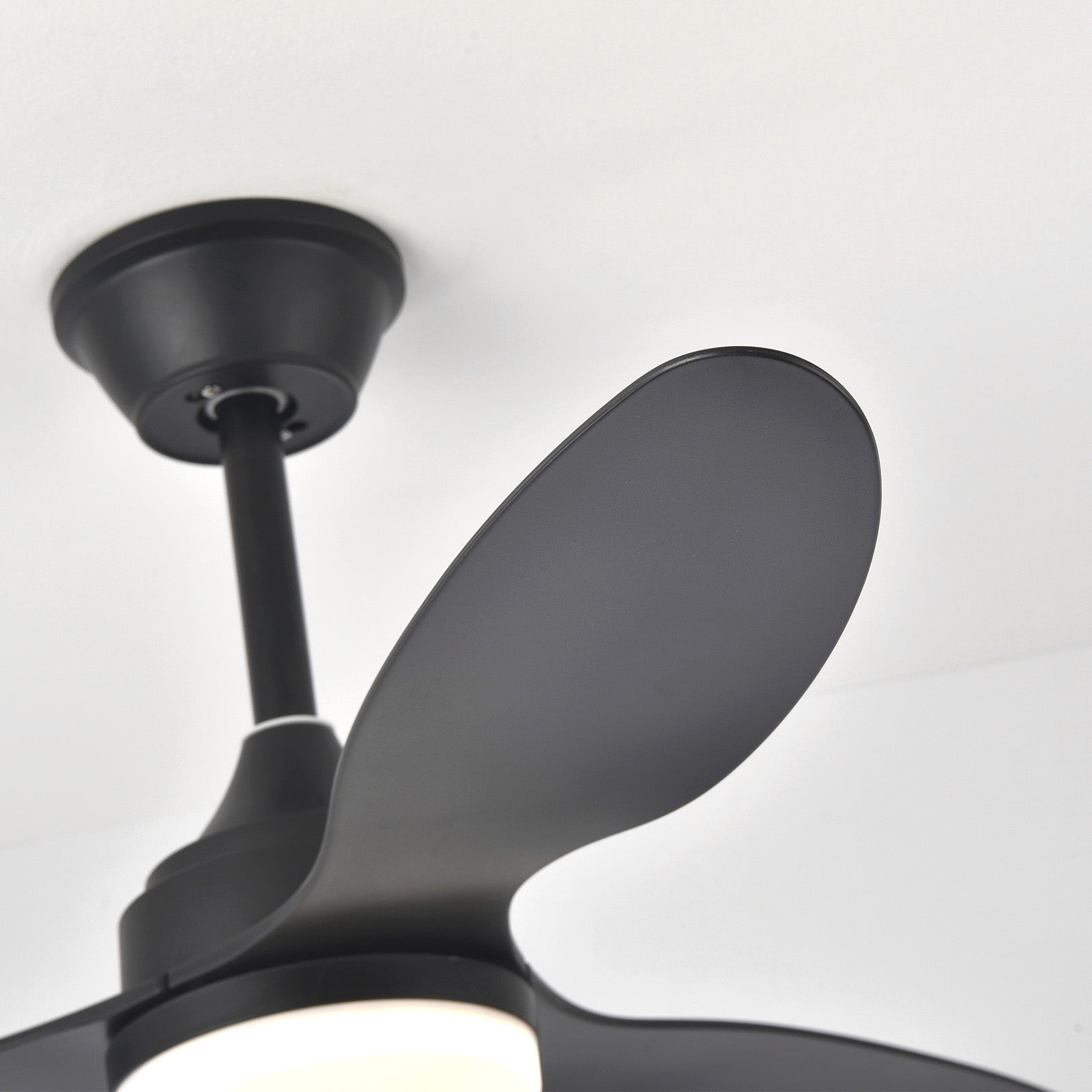Télécommande Noir moteur DC silencieux Ventilateur 42" avec lumière