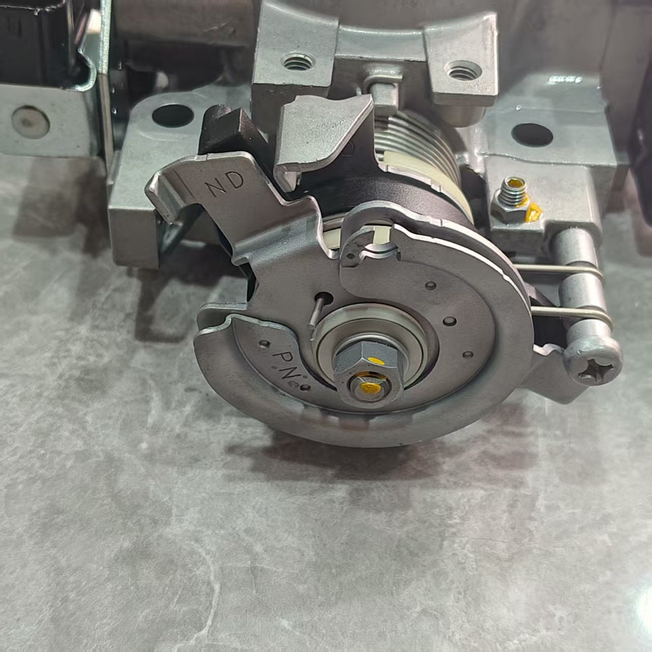 Corps de papillon à double tirage 16400-PPA-A11 pour Honda CR-V 2.4L 2003-2005